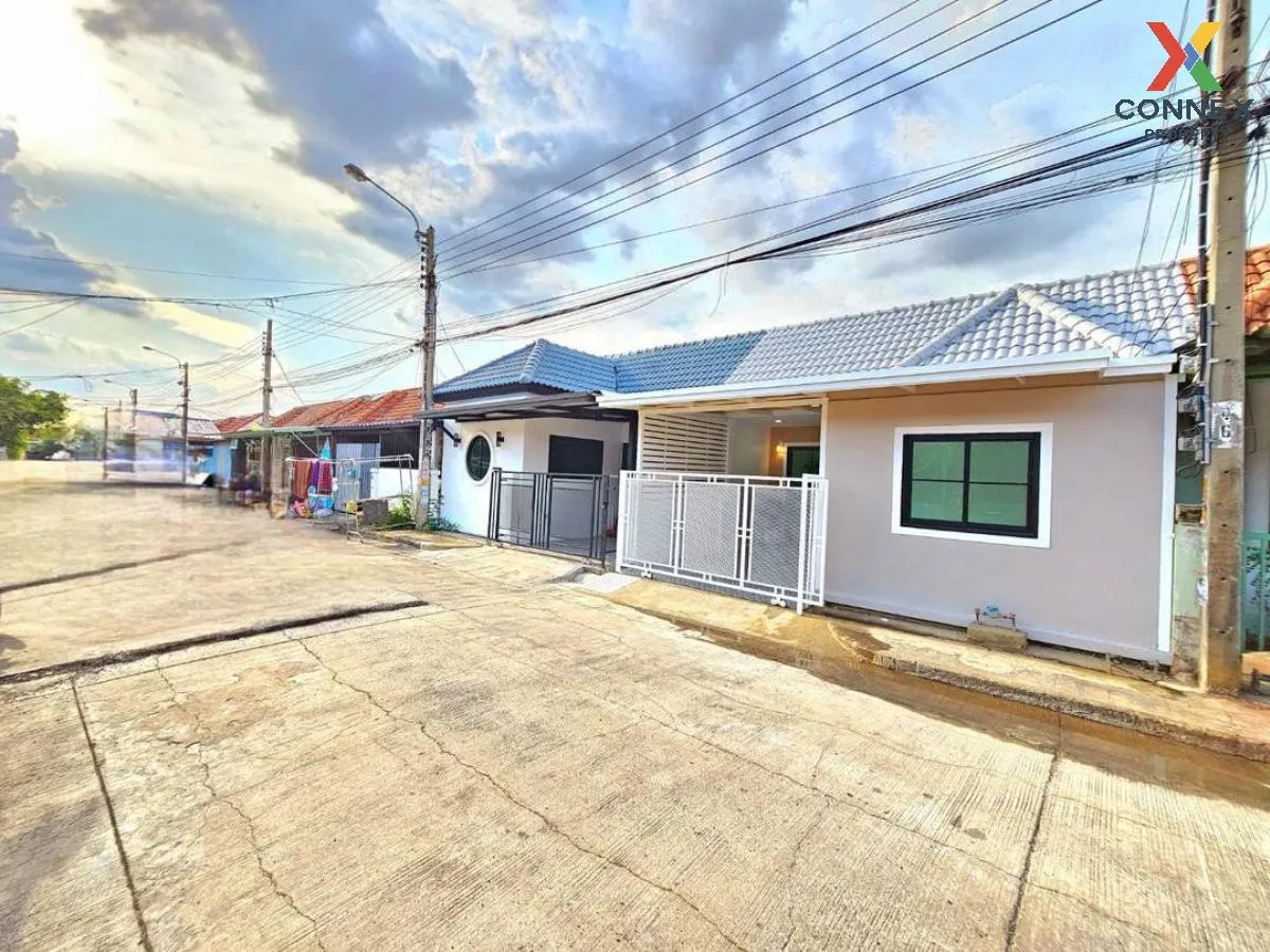For Sale Townhouse/Townhome  , Baan Buathong 4 Baan Kluay-Sai Noi 3