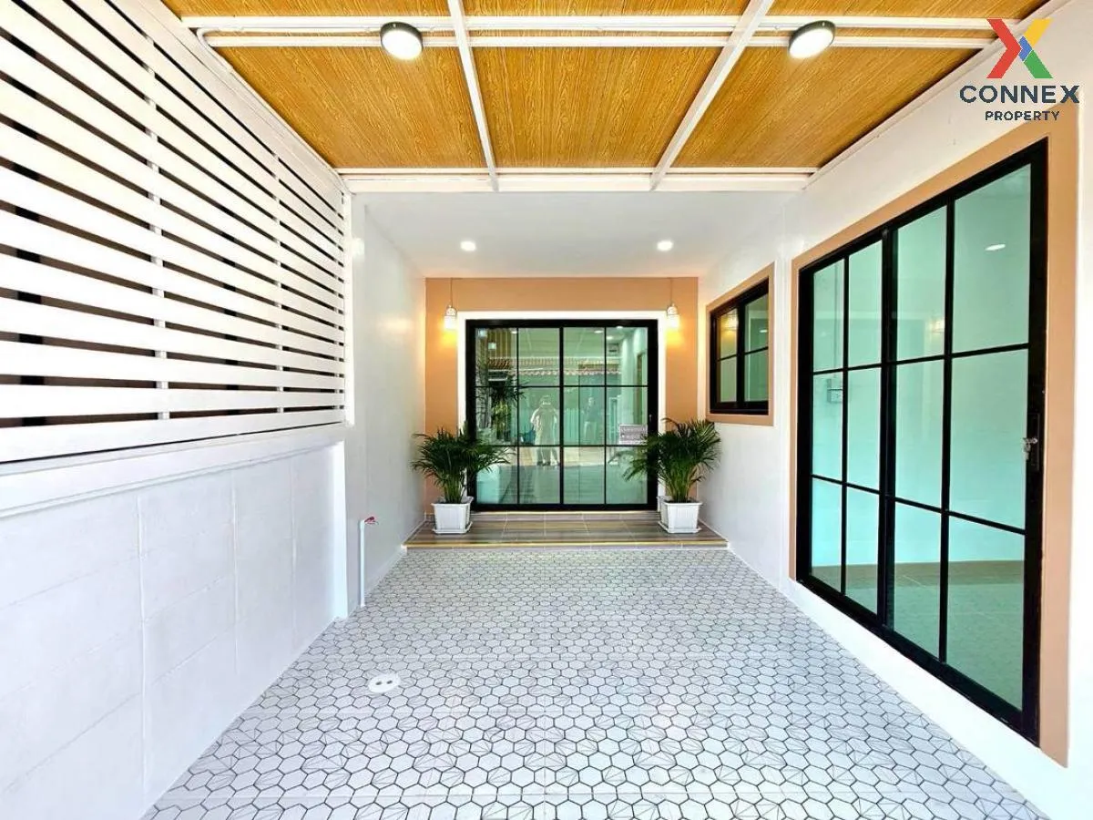 For Sale Townhouse/Townhome  , Baan Buathong 4 Baan Kluay-Sai Noi 4