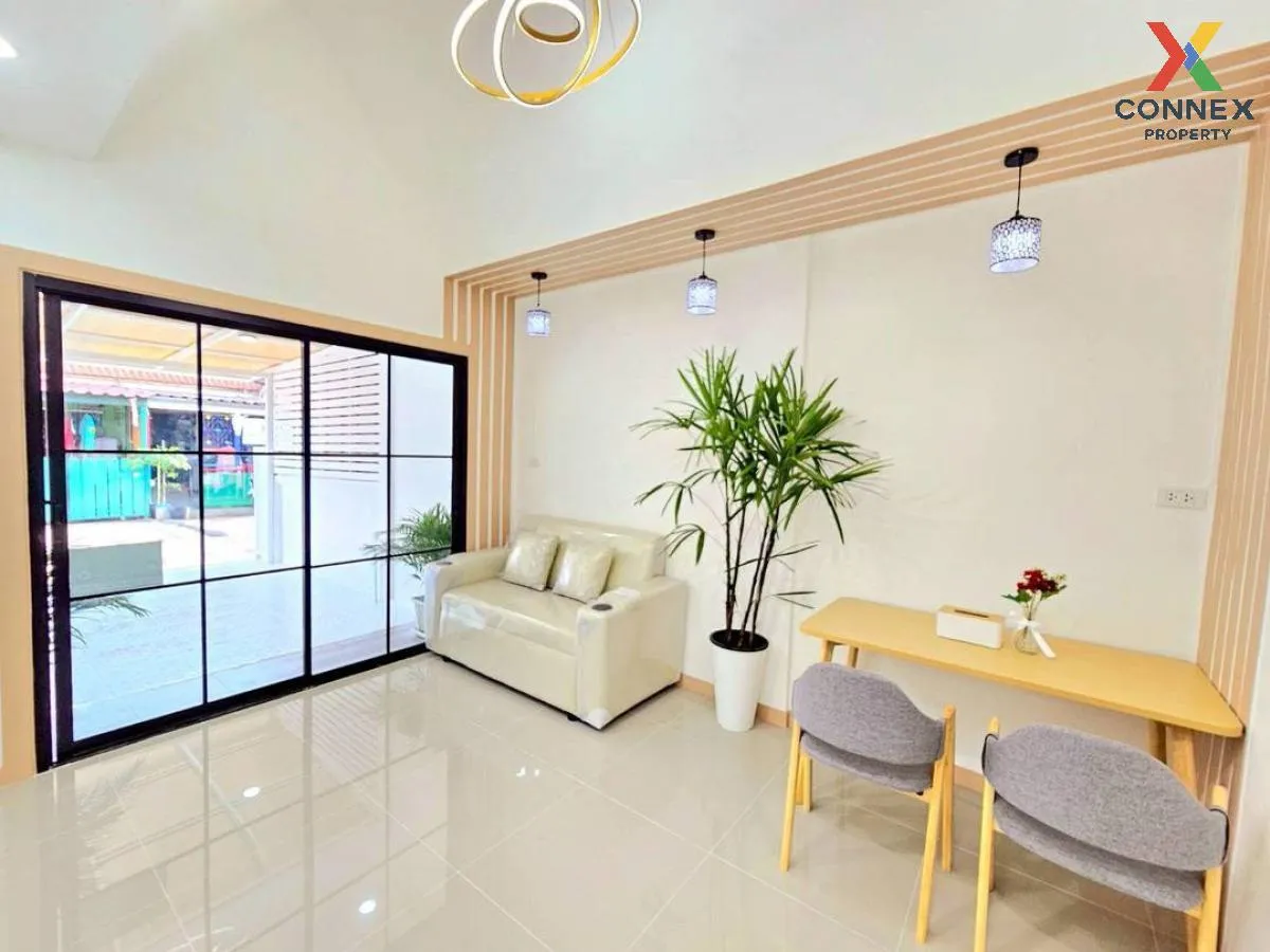 For Sale Townhouse/Townhome  , Baan Buathong 4 Baan Kluay-Sai Noi