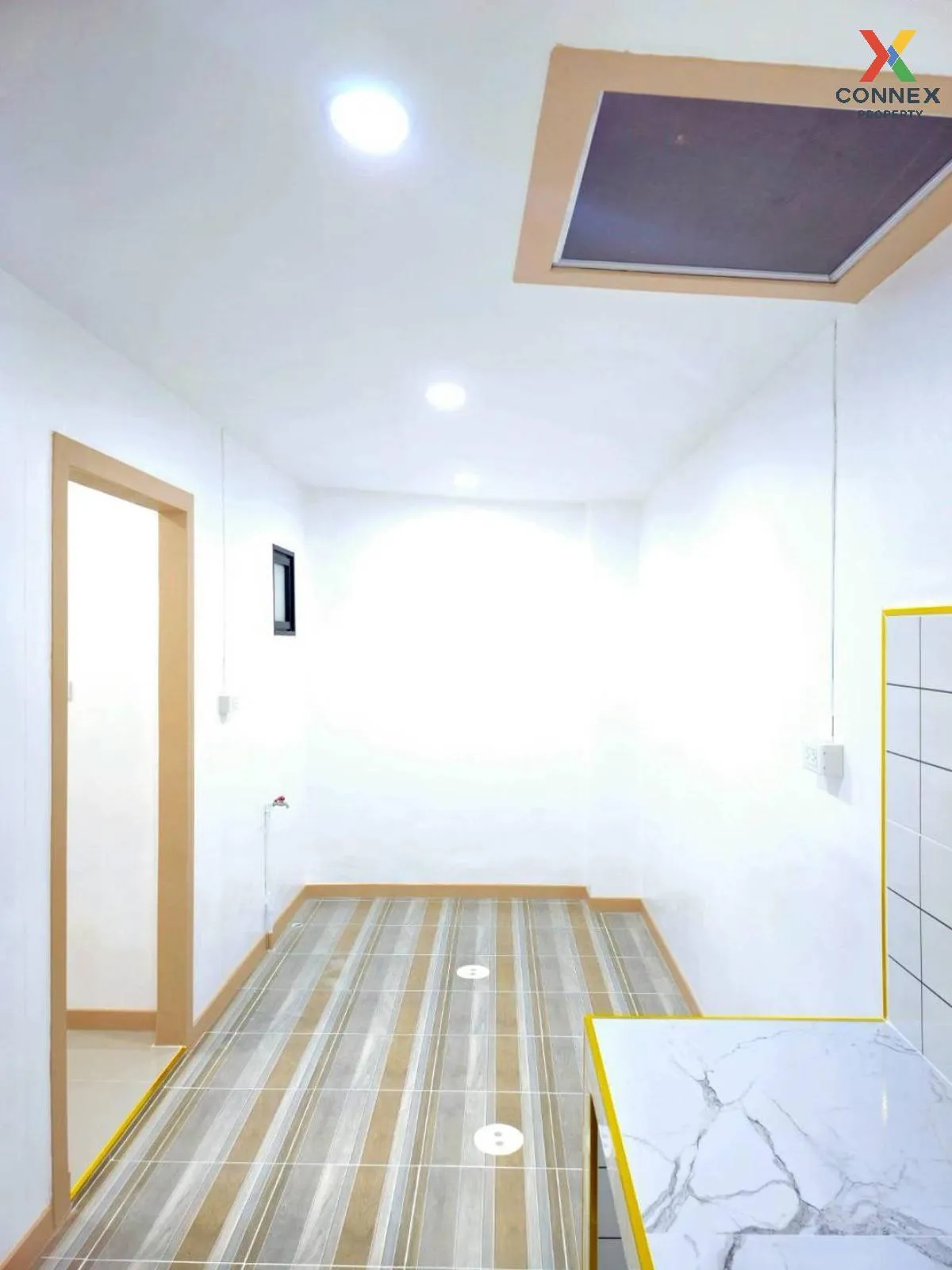 For Sale Townhouse/Townhome  , Baan Buathong 4 Baan Kluay-Sai Noi