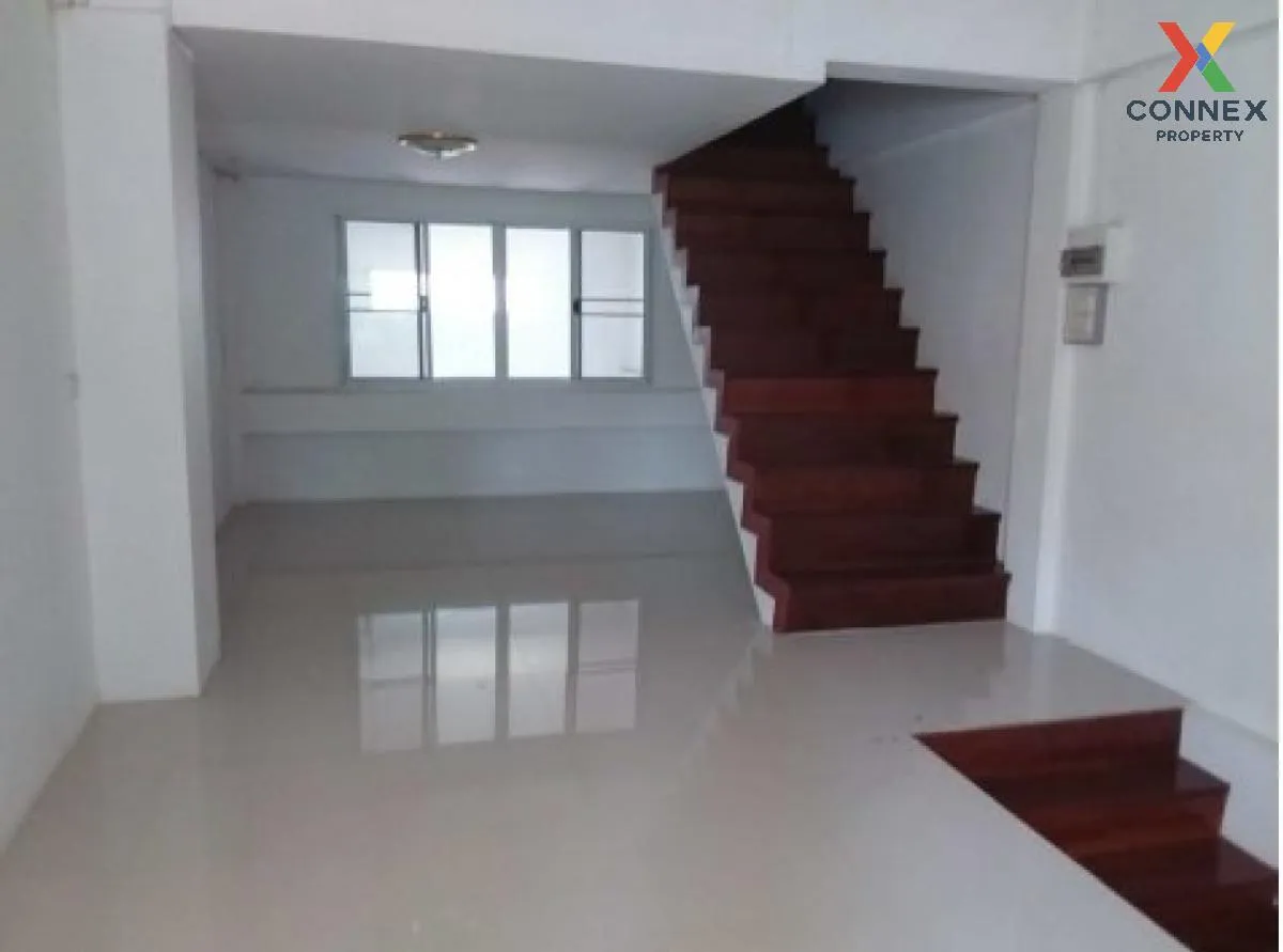 ขายขายอาคารพานิชย์ 2 ชั้น 292 ตรม.  ท่ามะเขือ  คลองขลุง  กำแพงเพช
