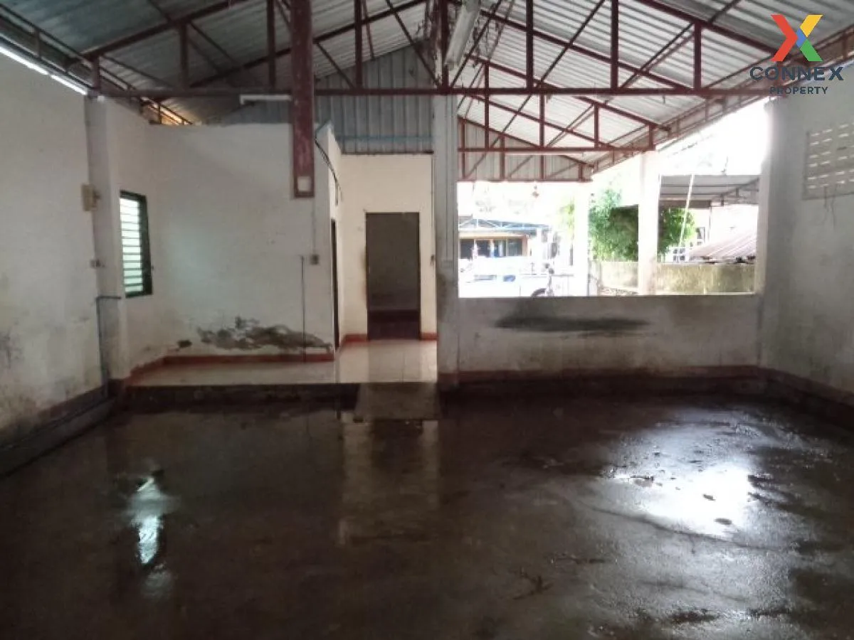 For Sale Warehouse Sakon Nakhon 318 sq.w. That Cheing Chum, Muean 4