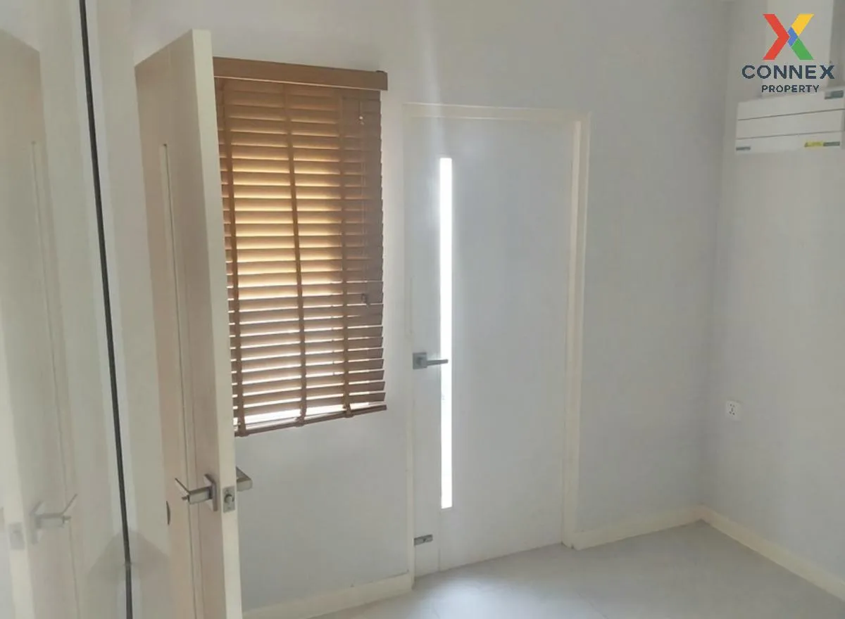 For Sale House , inizio Ratchaphruek - Rattanathibet , MRT-Sai Ma