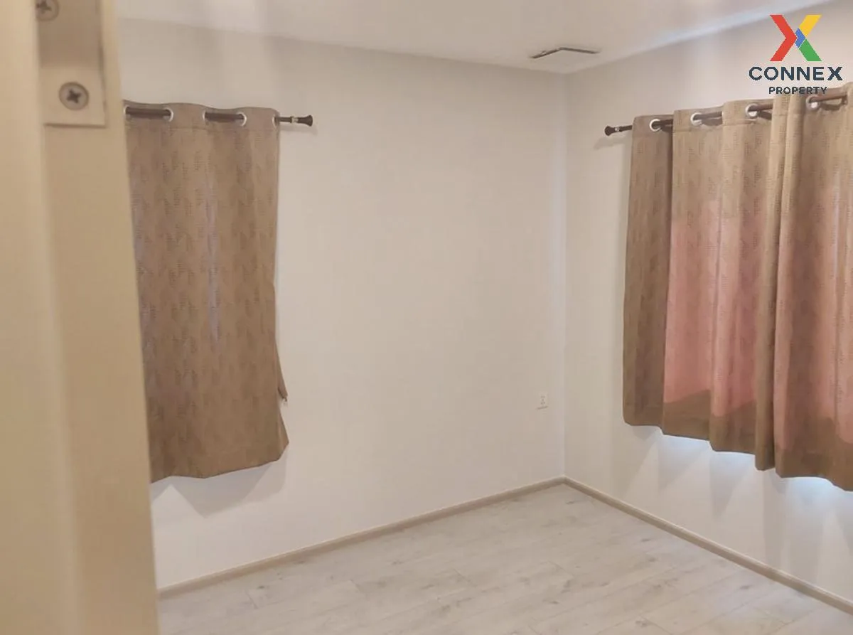 For Sale House , inizio Ratchaphruek - Rattanathibet , MRT-Sai Ma
