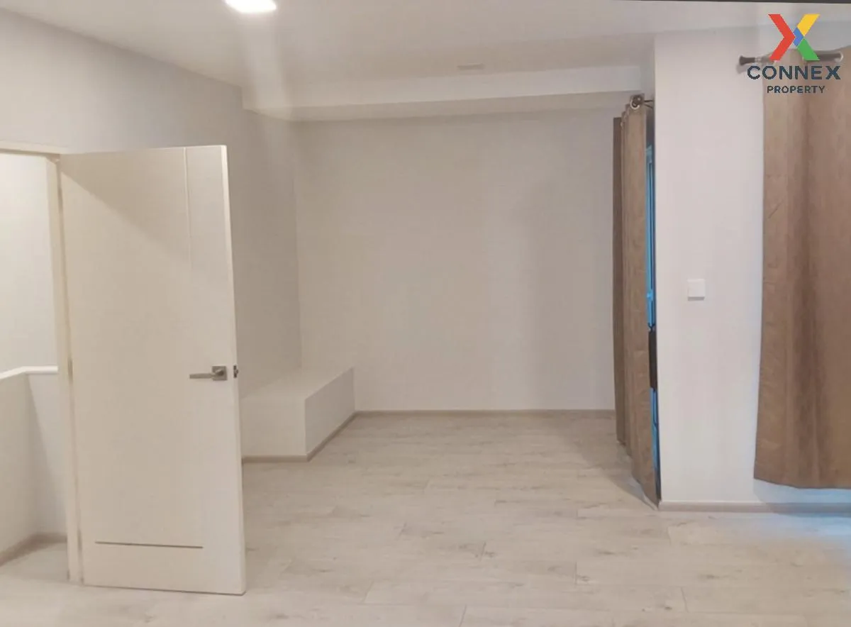 For Sale House , inizio Ratchaphruek - Rattanathibet , MRT-Sai Ma
