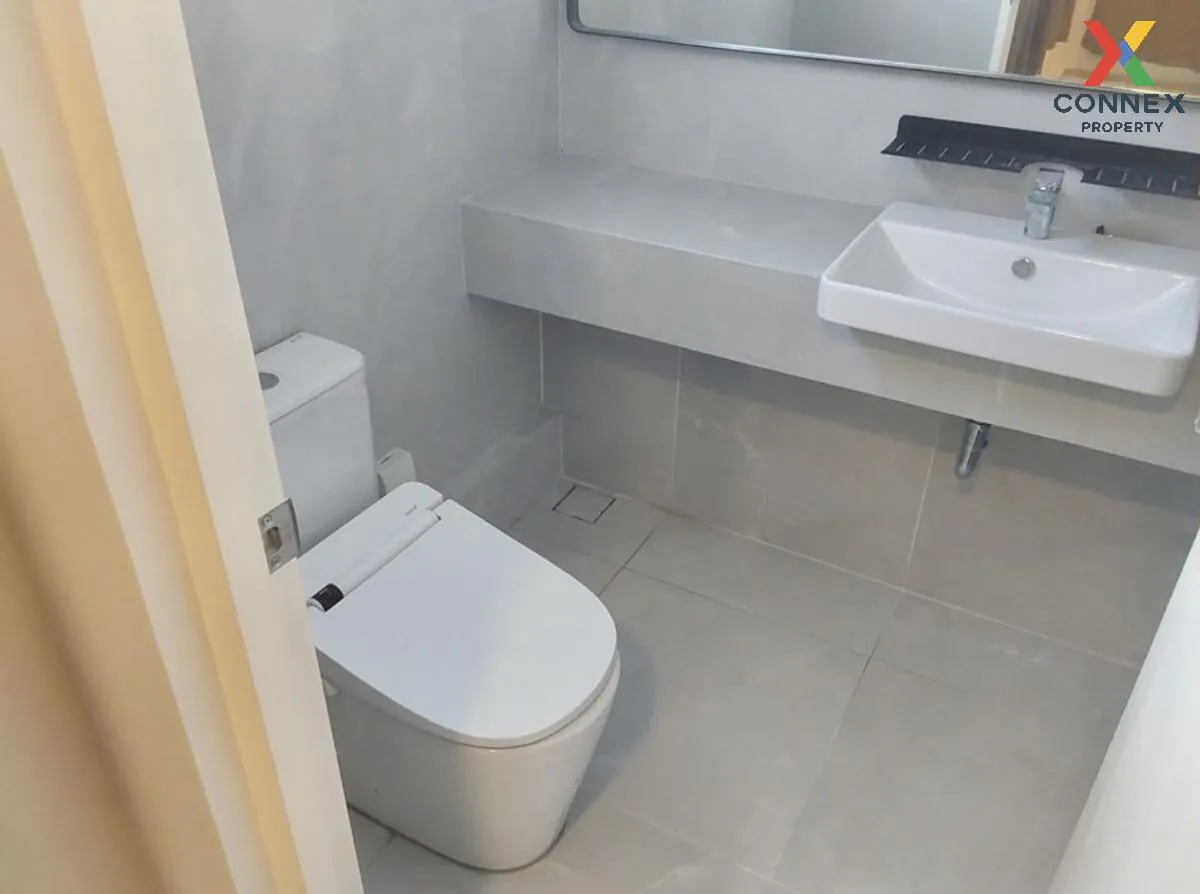 For Sale House , inizio Ratchaphruek - Rattanathibet , MRT-Sai Ma