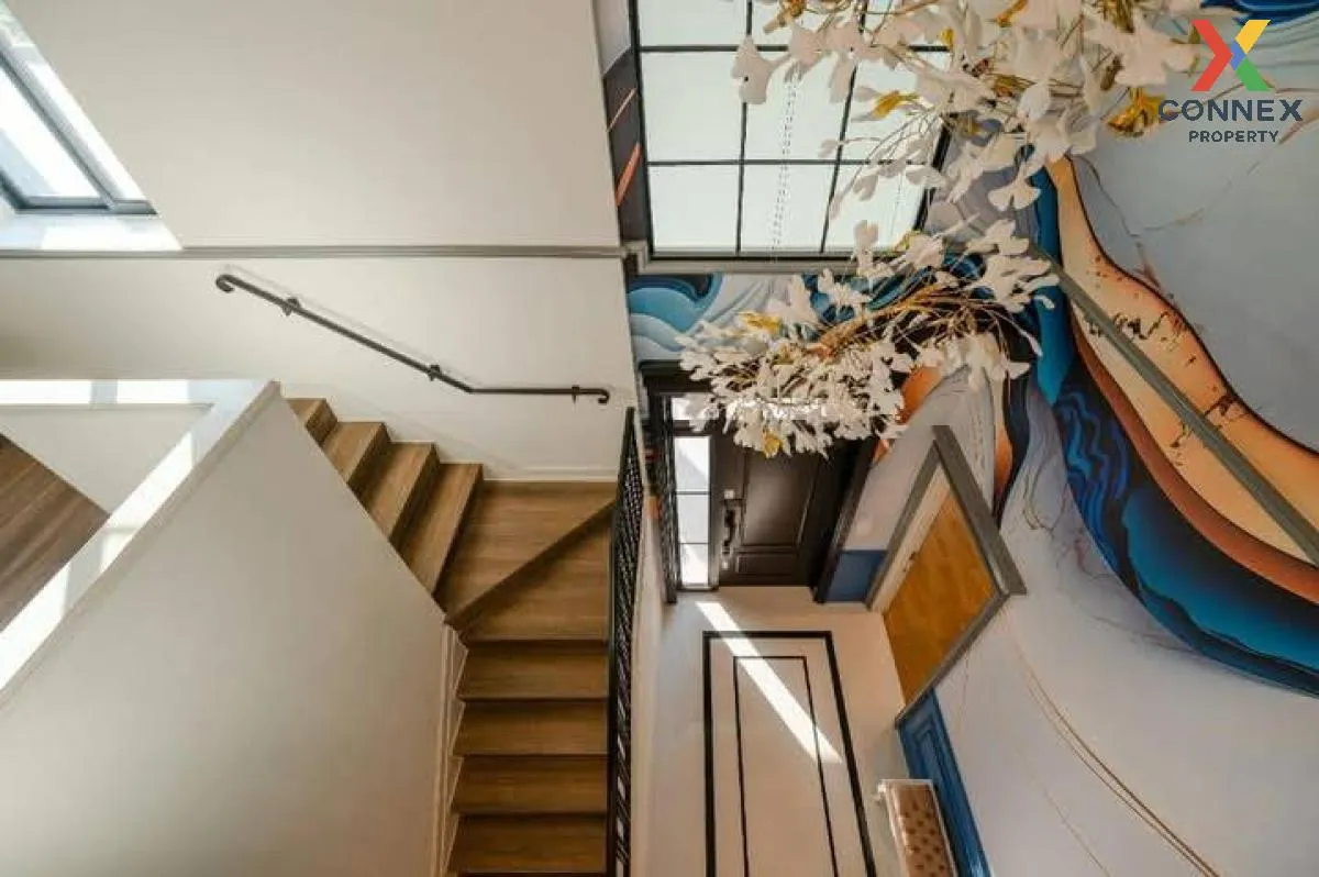 For Rent House , Nantawan Rama 9-New Krungthepkreetha , Penthouse 4