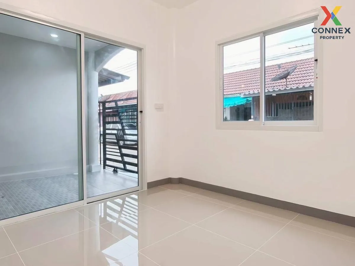 For Sale Townhouse/Townhome  , Baan Buathong 4 Baan Kluay-Sai Noi