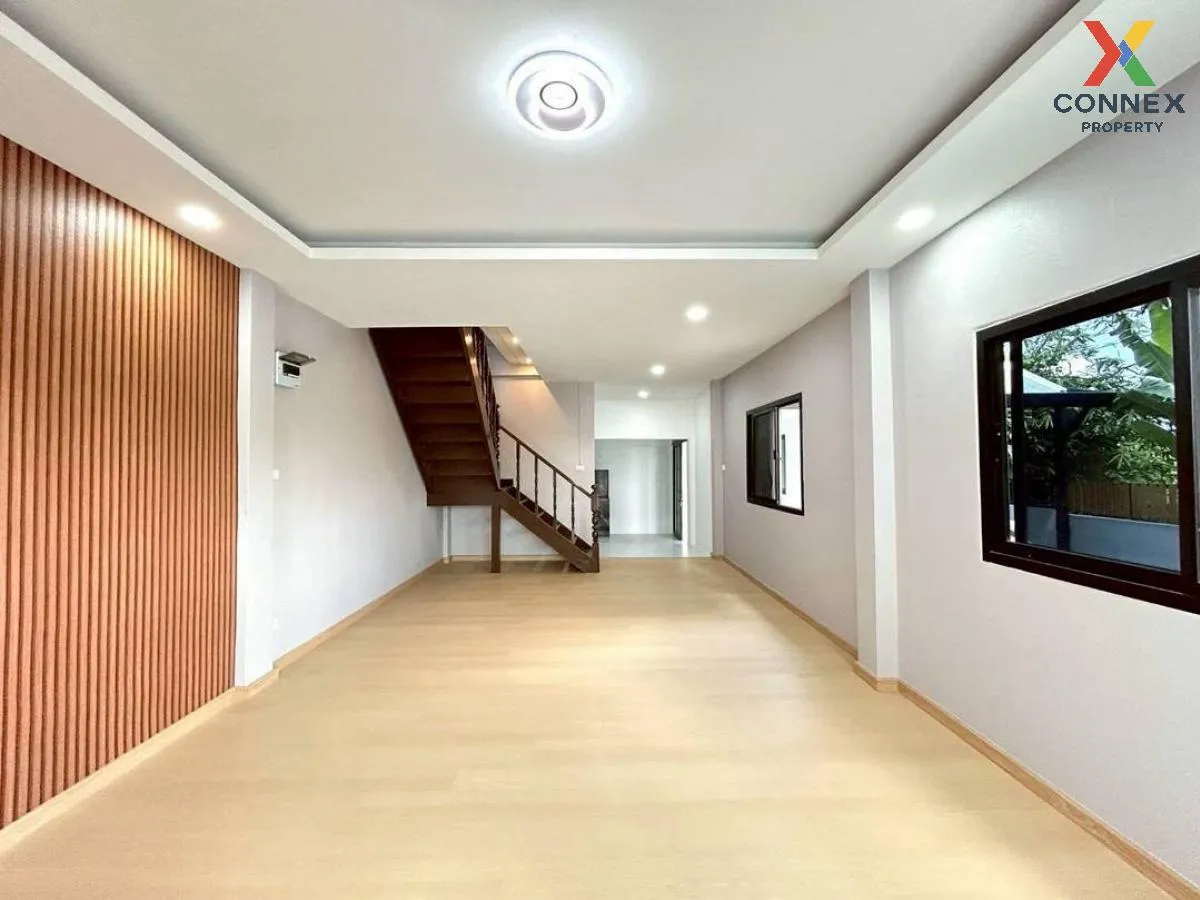 ขายทาวน์เฮ้าส์/ทาวน์โฮม  บ้านบัวทอง 4 บ้านกล้วย-ไทรน้อย รีโนเวทให