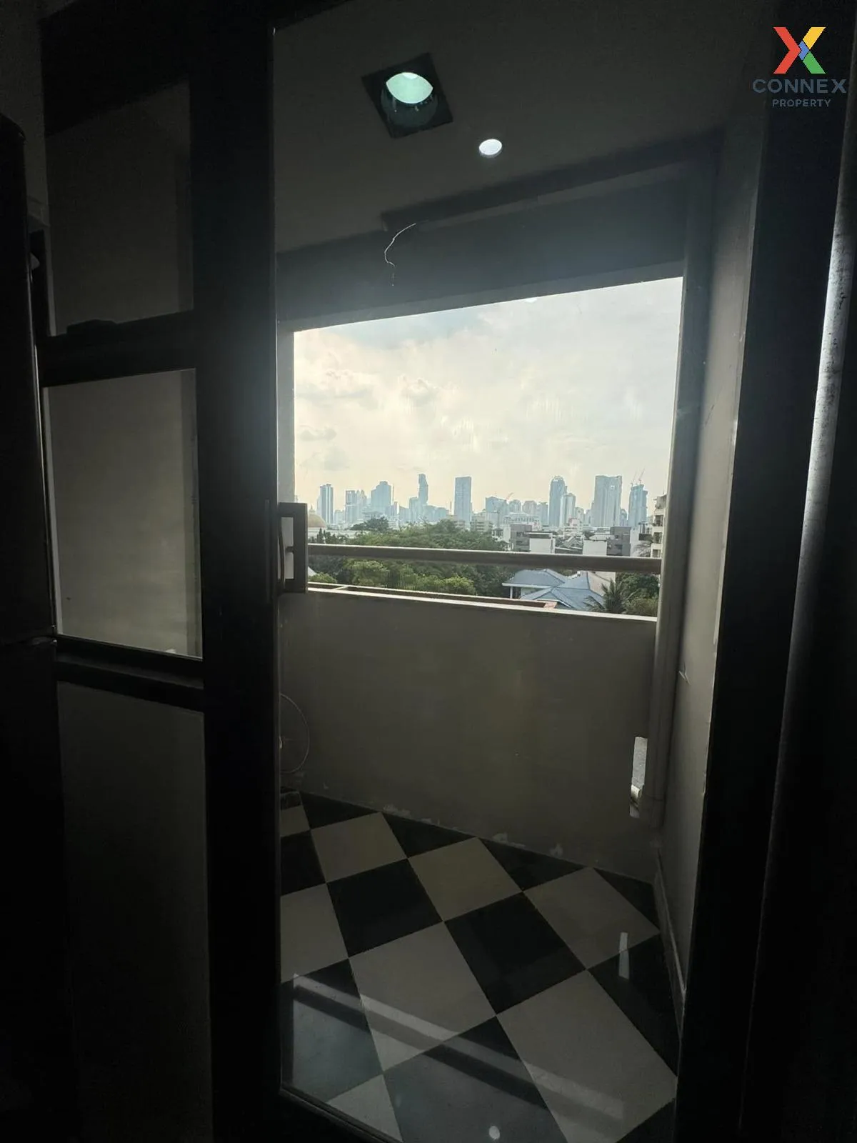 ขายคอนโด  คอนโด วัน สาทร ช่องนนทรี เขต ยานนาวา กรุงเทพ CX-121300