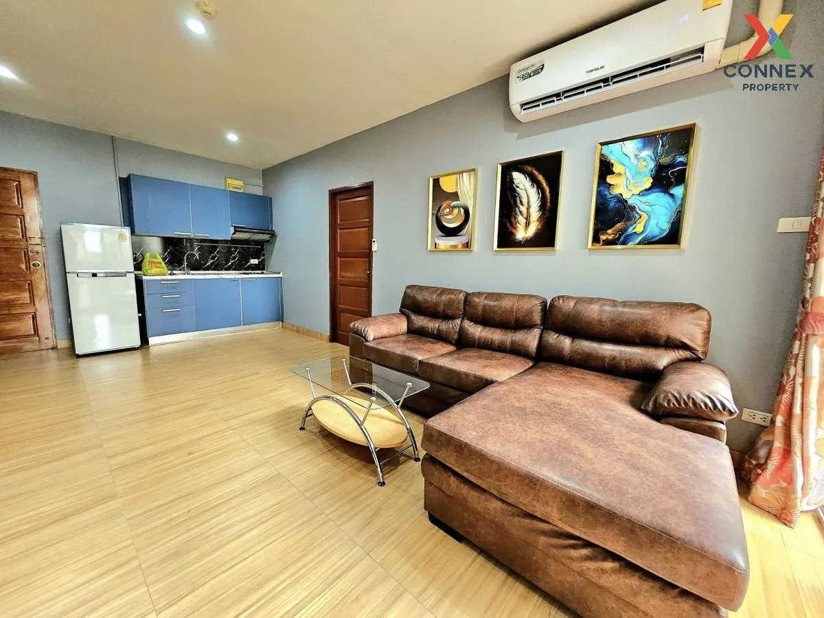 For Rent Condo , Baan Klang Krung Resort Ratchada 7 , corner unit