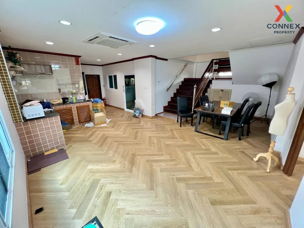 For Sale House , Taweethong 3 Phetkasem 69 , Nong Khaem , Nong Kh