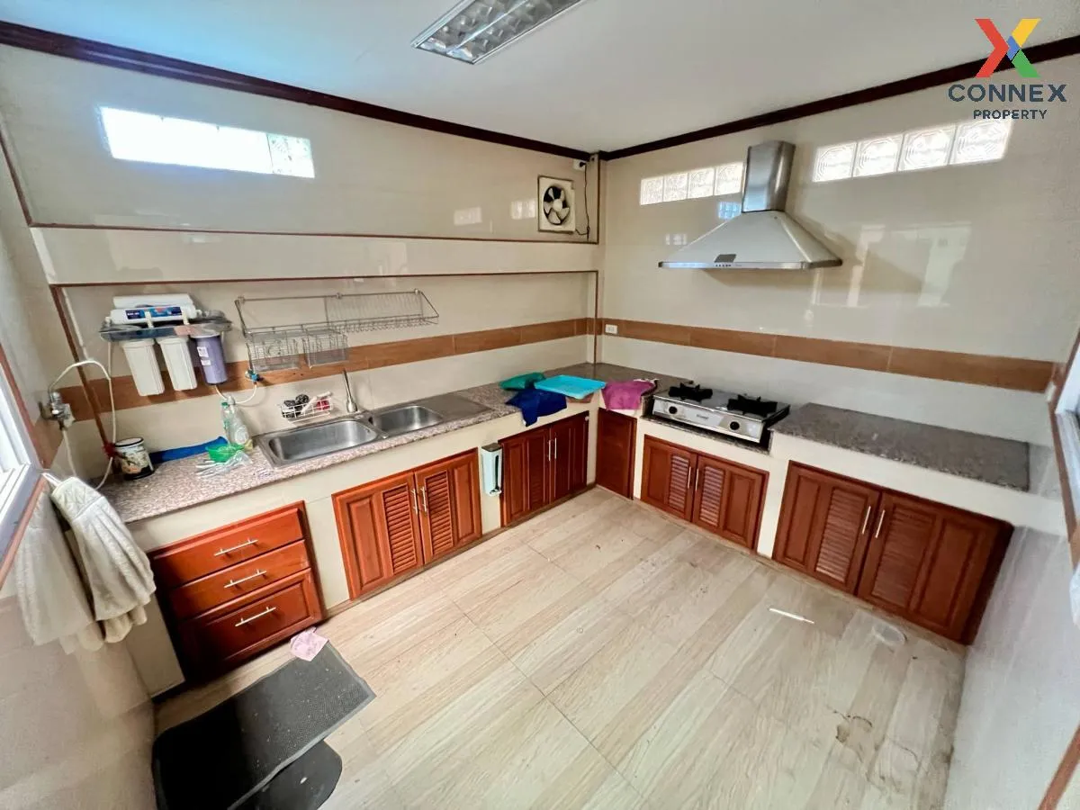 For Sale House , Taweethong 3 Phetkasem 69 , Nong Khaem , Nong Kh