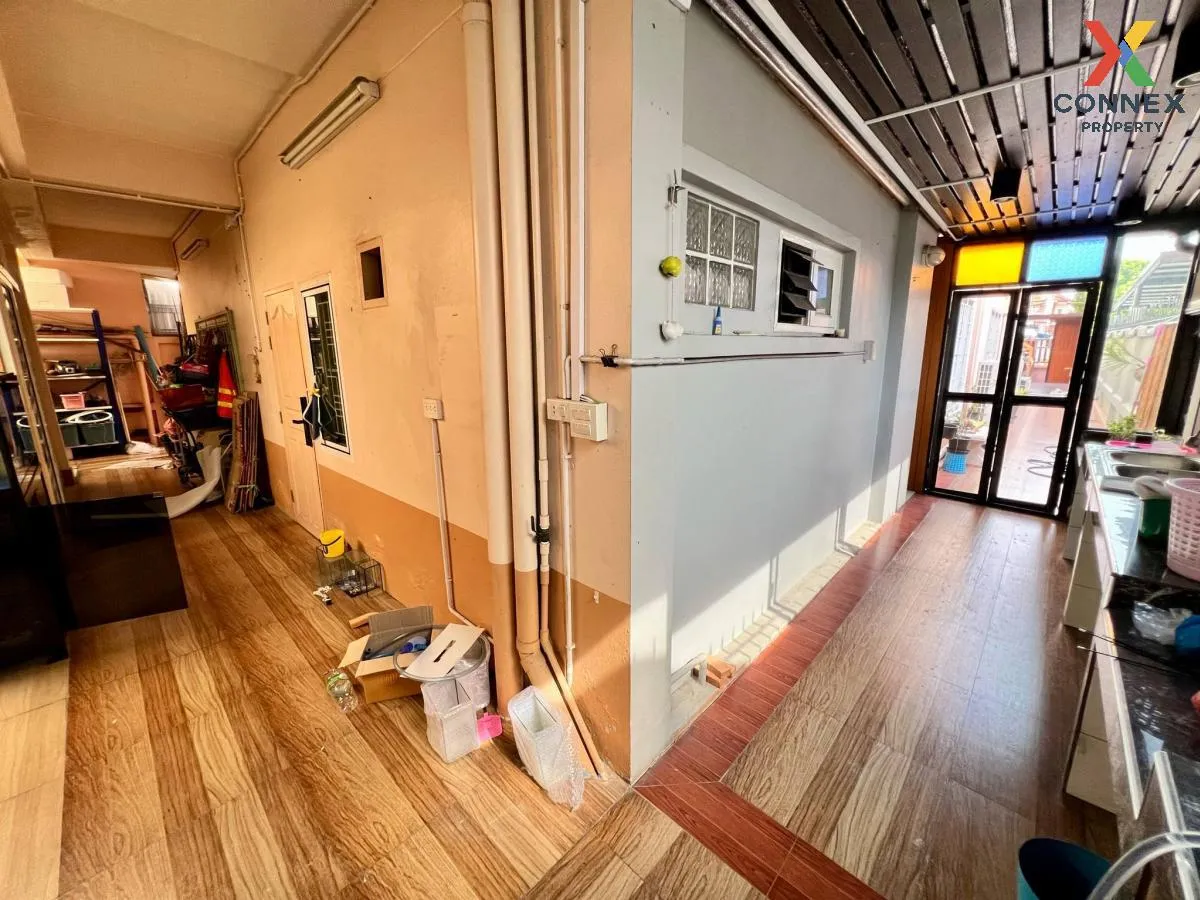 For Sale House , Taweethong 3 Phetkasem 69 , Nong Khaem , Nong Kh