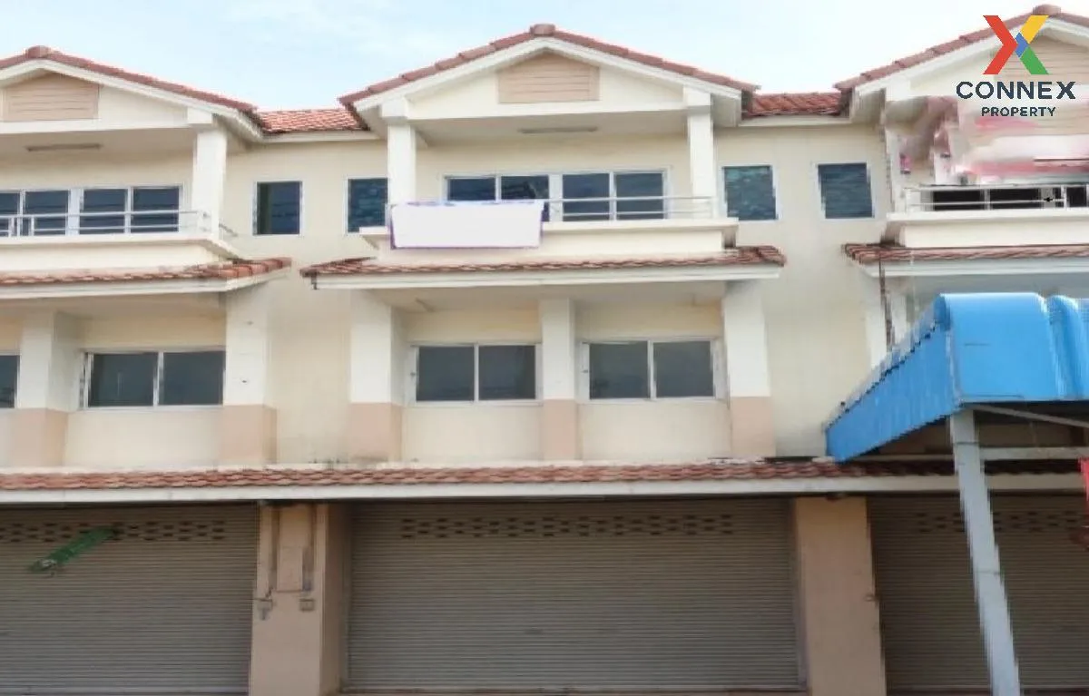 For Sale Commercial Building , Chakraphaisan 12 Ban Bueng , Nong  1