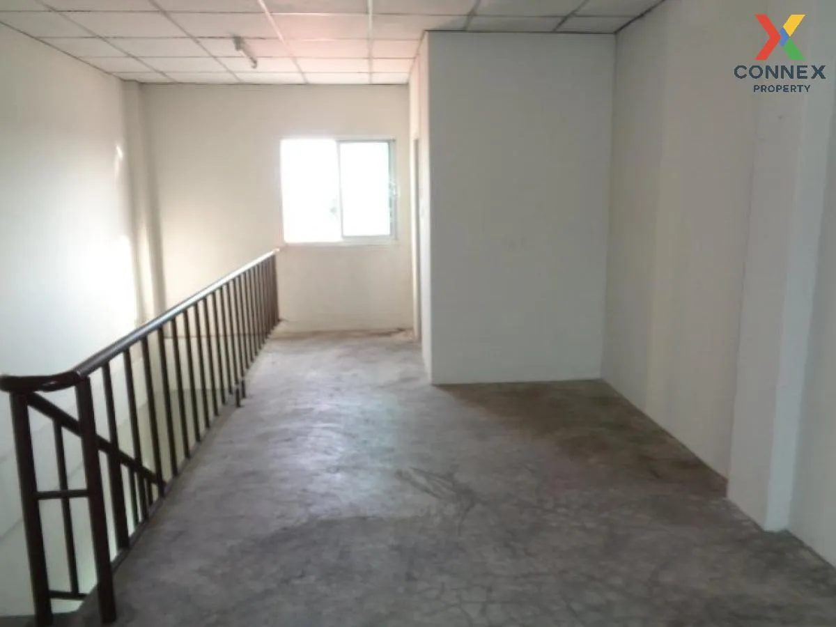 For Sale Commercial Building , Chakraphaisan 12 Ban Bueng , Nong  3