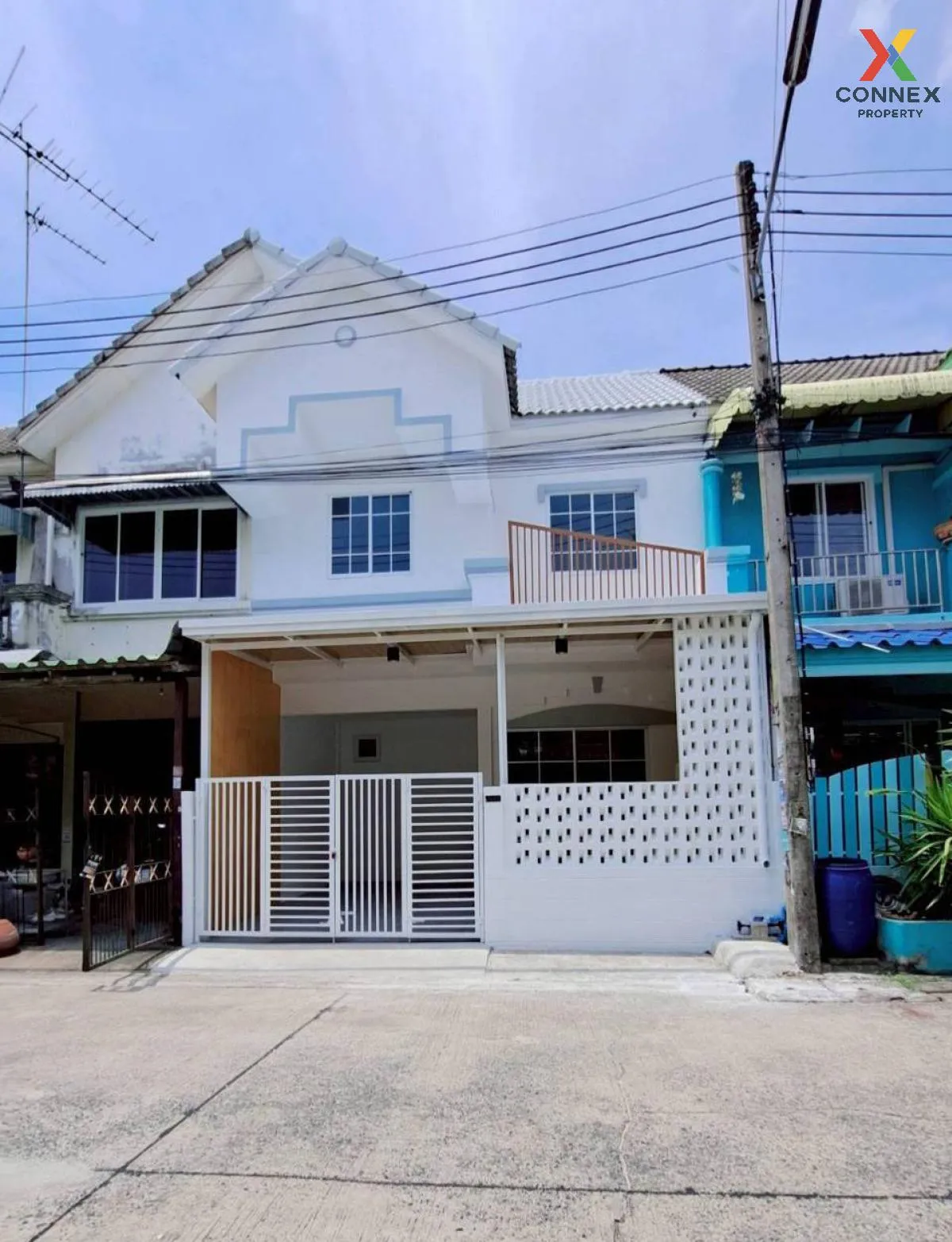 ขายทาวน์เฮ้าส์/ทาวน์โฮม  ลัลลี่วิลล์ ลำลูกกาคลอง 3 รีโนเวทใหม่ ลา 1