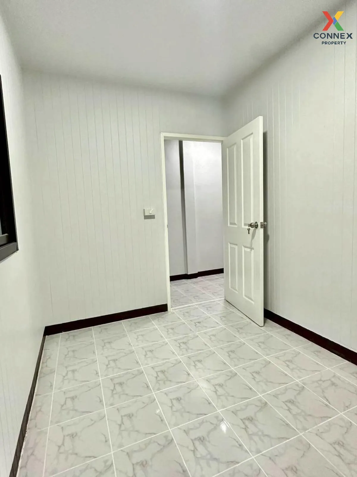 For Sale Townhouse/Townhome  , Baan Pimonrat 4 , newly renovated 