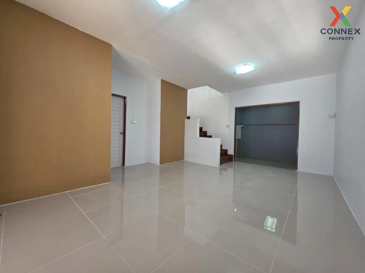 ขายทาวน์เฮ้าส์/ทาวน์โฮม  บ้านพฤกษา 4 นครชัยศรี รีโนเวทใหม่ มหาสวั