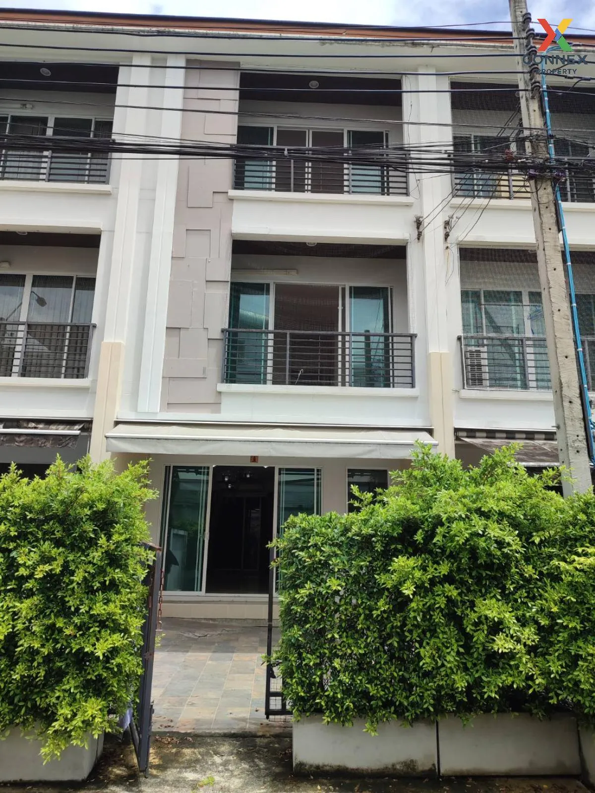 ขายทาวน์เฮ้าส์/ทาวน์โฮม  บ้านกลางเมือง เอส - เซ้นส์ ศรีนครินทร์ ห 2