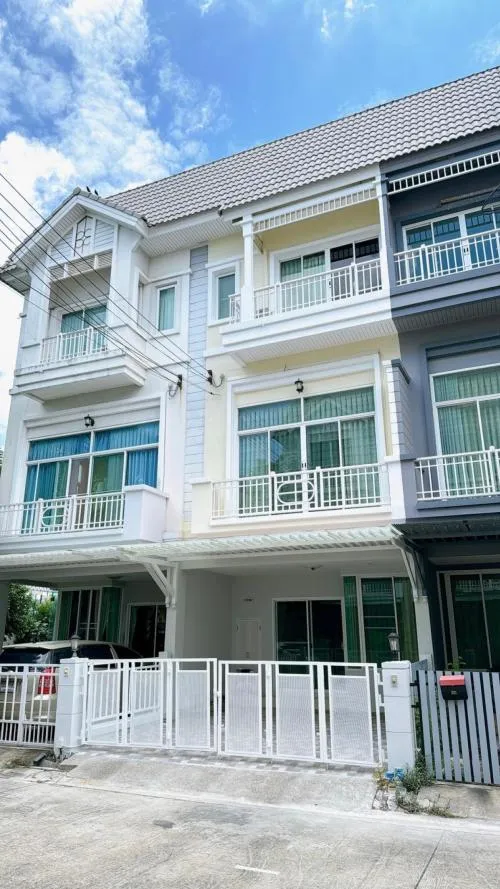 ขายทาวน์เฮ้าส์/ทาวน์โฮม  เดอะ เมทโทร พระราม 9 รีโนเวทใหม่ ประเวศ เขต ประเวศ กรุงเทพ CX-121492