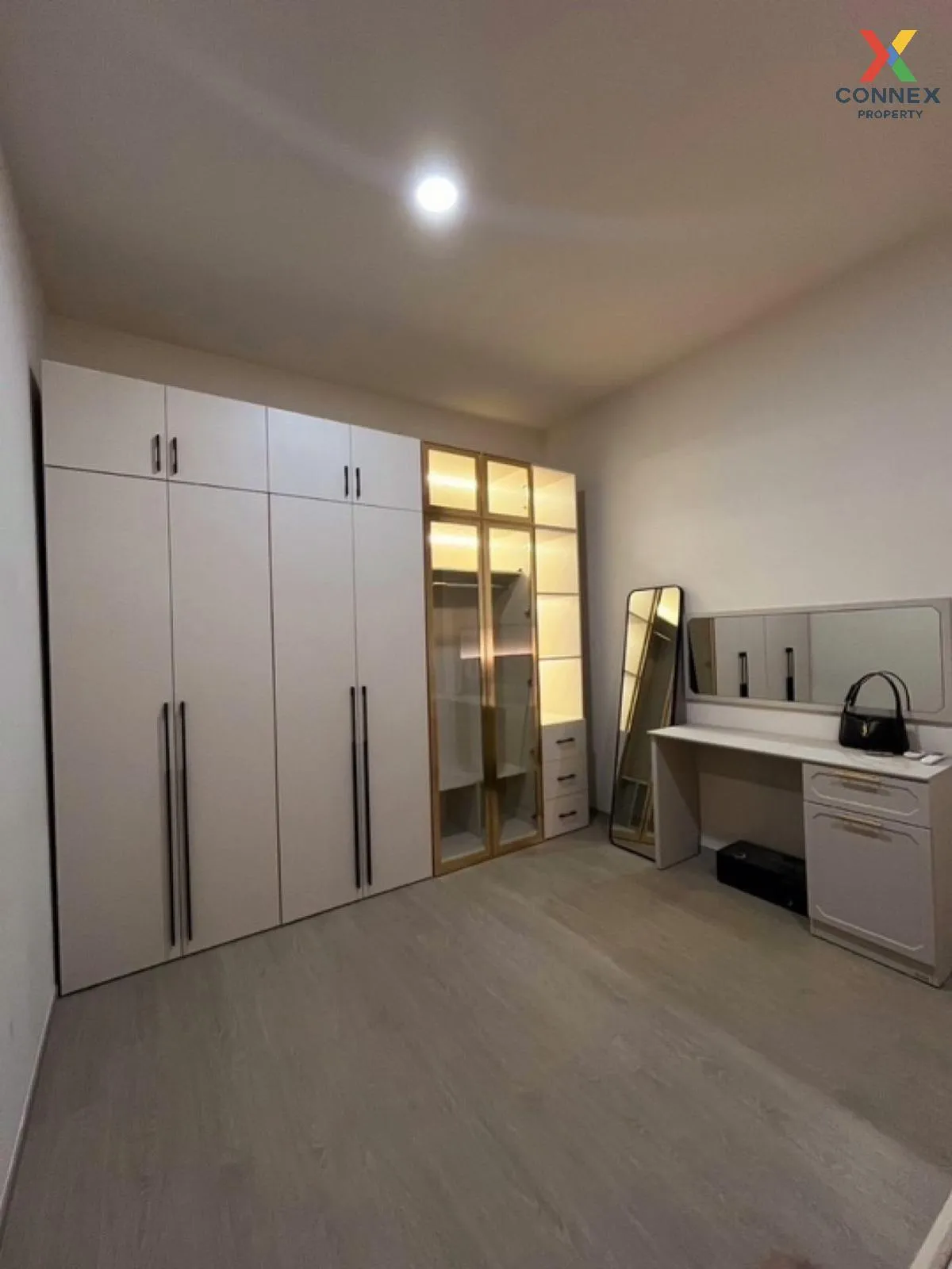 For Rent Townhouse/Townhome  , Altitude Kraf Bangna , Bang Kaeo ,