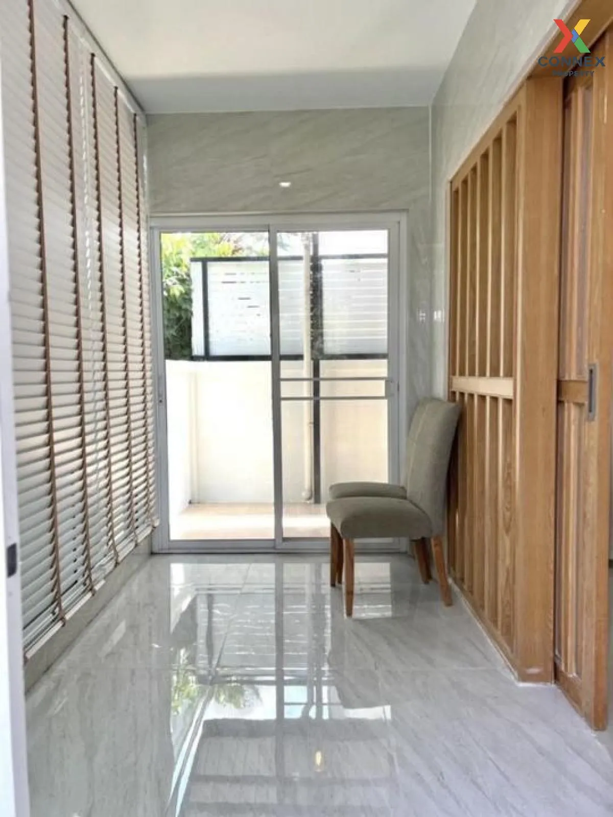 ขายบ้าน  ไลฟ์ บางกอก บูเลอวาร์ด รามอินทรา 105 MRT-บางชัน คันนายาว