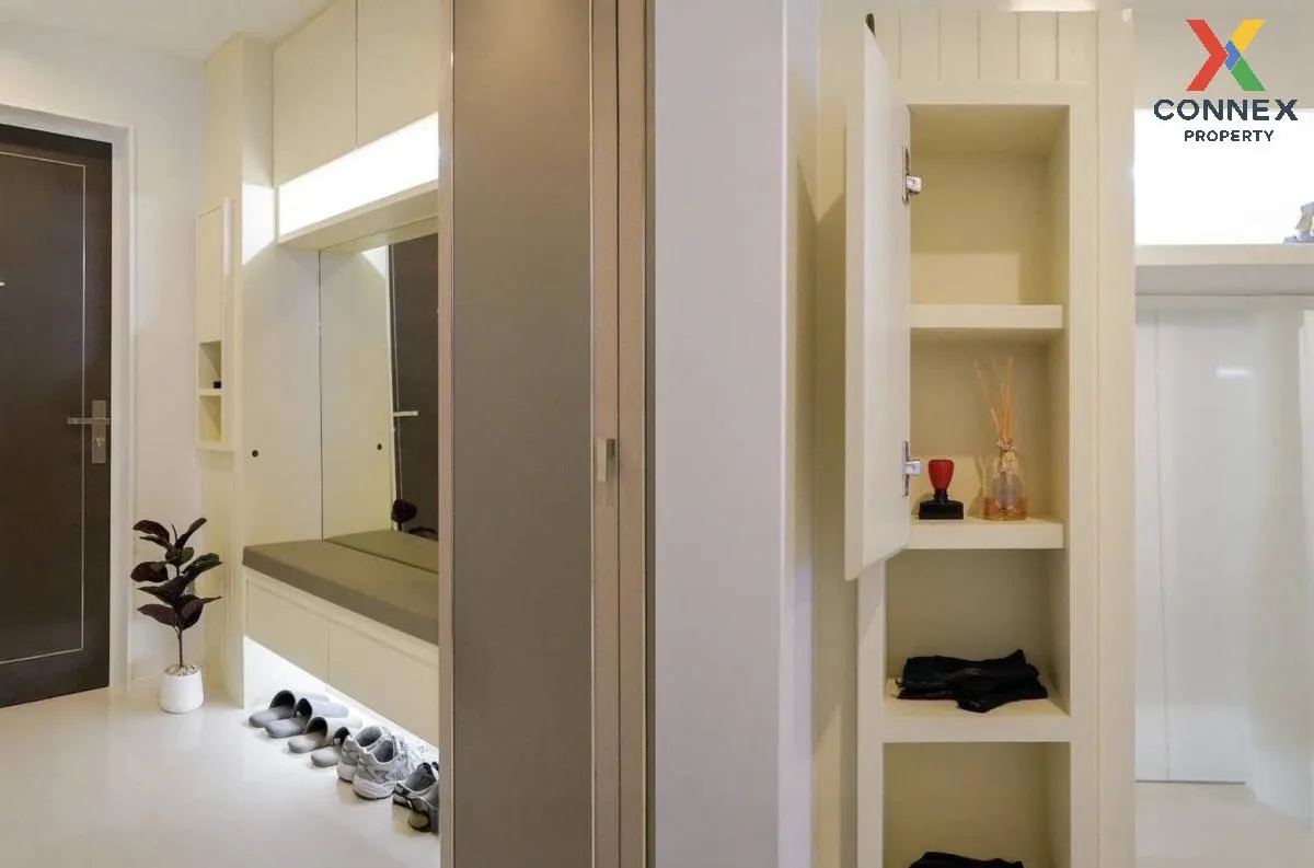 For Rent Condo , The Bangkok Sathorn , high floor , BTS-Surasak ,