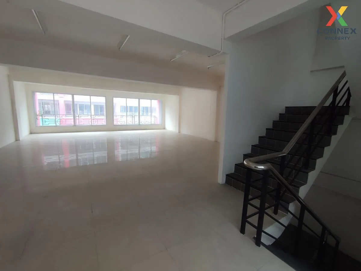 ขายอาคารพาณิชย์  สำเพ็ง2 สาทร-กัลปพฤกษ์ บางแคเหนือ เขต บางแค กรุง 4