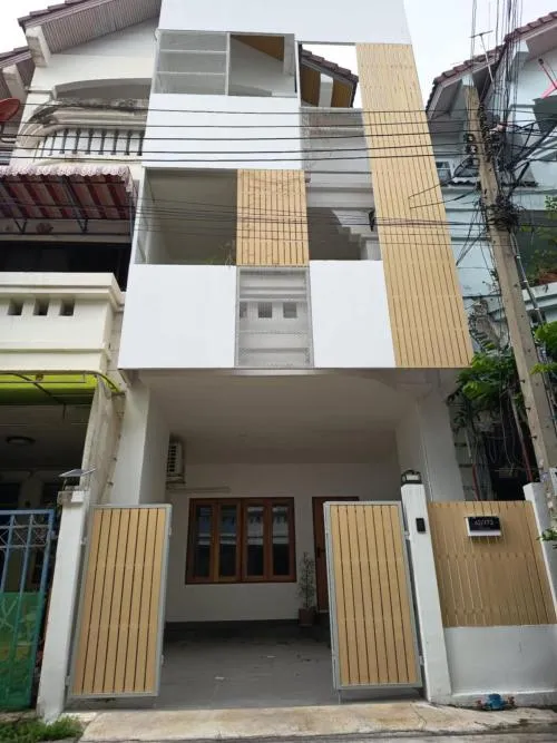 ขายทาวน์เฮ้าส์/ทาวน์โฮม  นันทนาการ์เด้น แจ้งวัฒนะ รีโนเวทใหม่ MRT-เลี่ยงเมืองปากเกร็ด (สายสีชมพู) ปากเกร็ด ปากเกร็ด นนทบุรี CX-121713