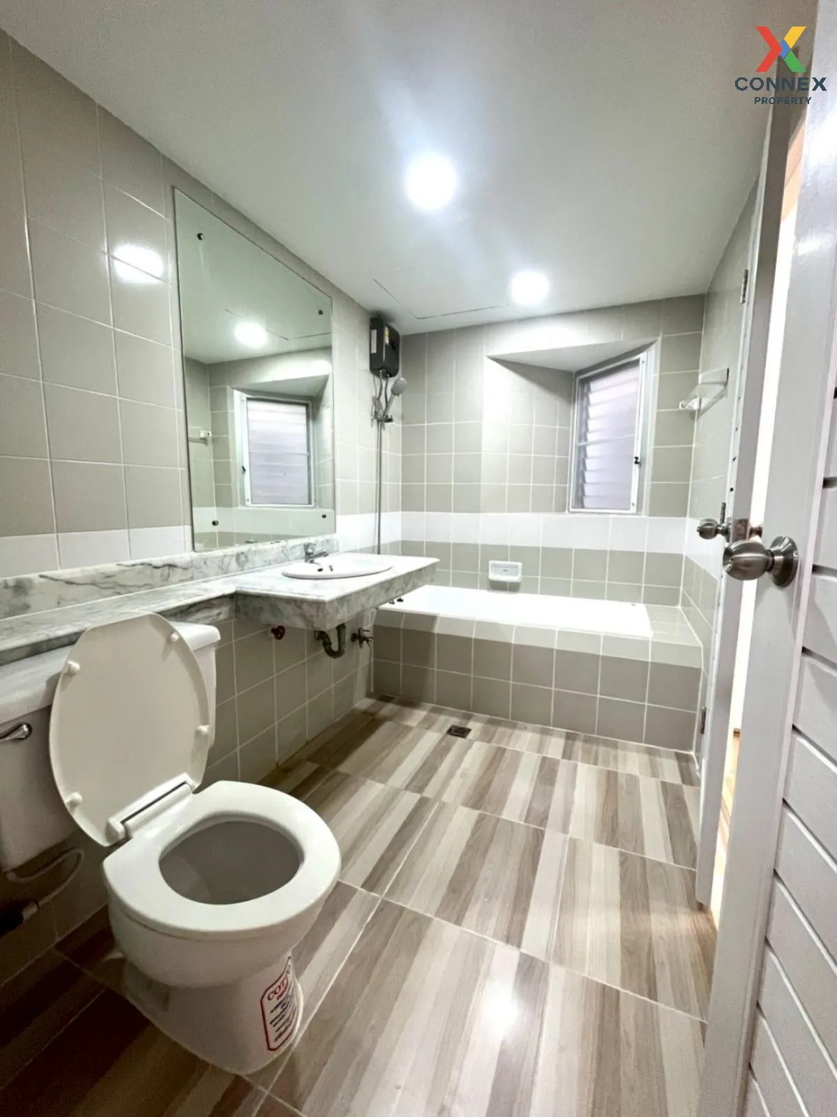 For Sale Condo , Baan Suan Thon Srinakairn , wide frontage , Bang