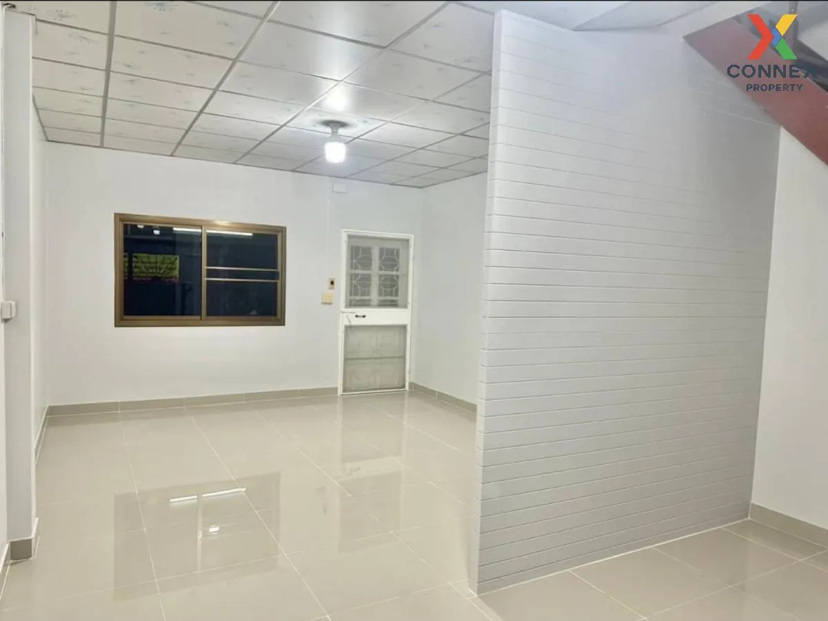 ขายทาวน์เฮ้าส์/ทาวน์โฮม  บ้านบัวทอง 4 บ้านกล้วย-ไทรน้อย รีโนเวทให