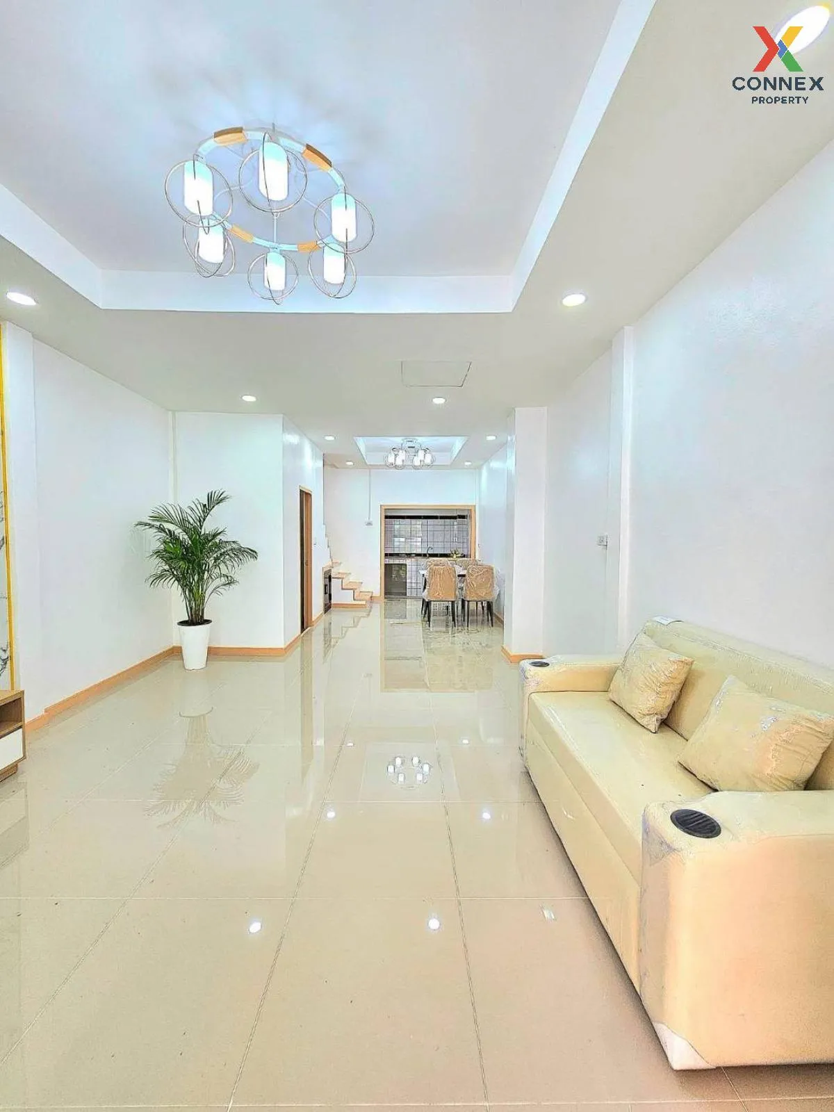 For Sale Townhouse/Townhome  , Chr. Rungruang 6 , newly renovated