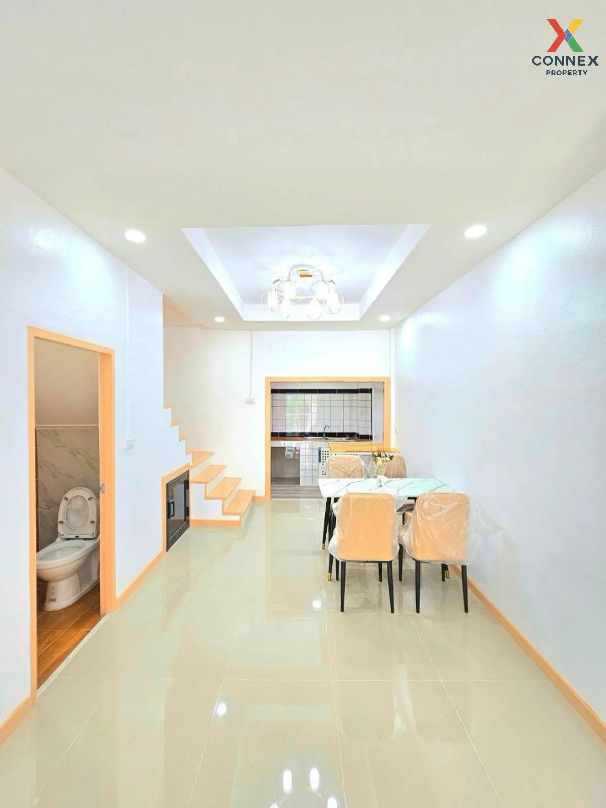 For Sale Townhouse/Townhome  , Chr. Rungruang 6 , newly renovated