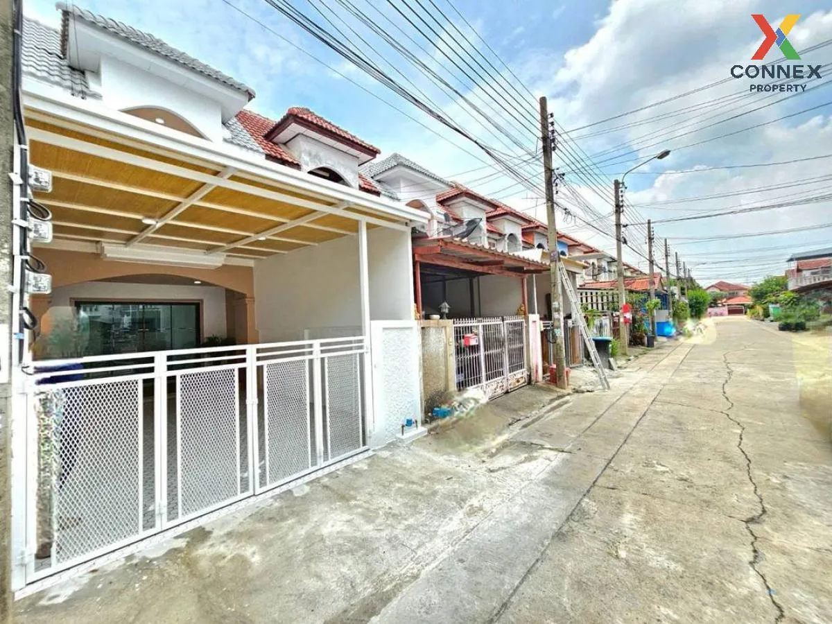 For Sale Townhouse/Townhome  , Chr. Rungruang 6 , newly renovated