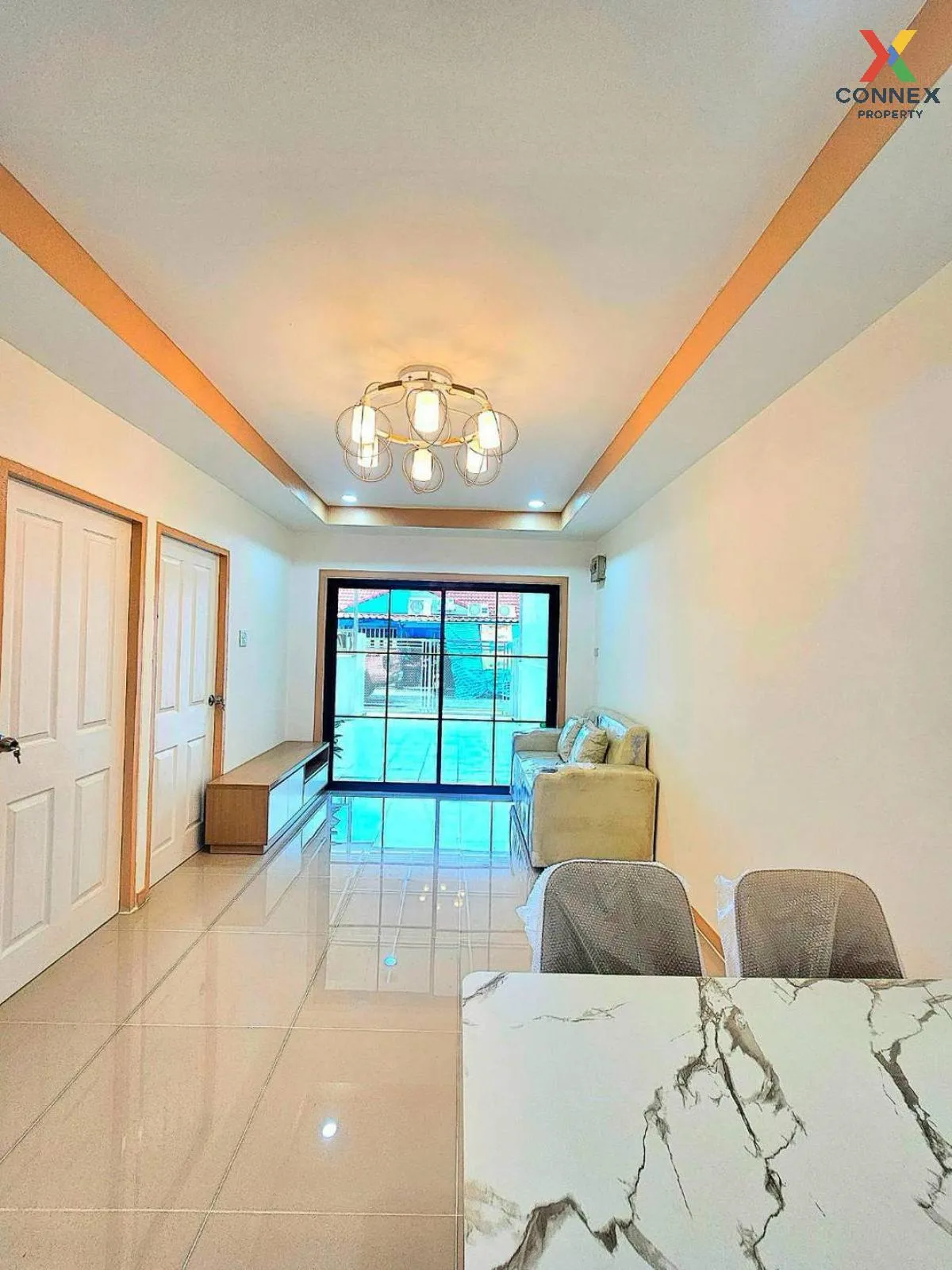 ขายทาวน์เฮ้าส์/ทาวน์โฮม  บ้านตะวันงาม รีโนเวทใหม่ บางใหญ่ บางใหญ่
