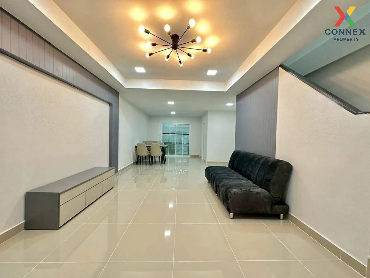 ขายทาวน์เฮ้าส์/ทาวน์โฮม  บ้านบัวทอง 4 บ้านกล้วย-ไทรน้อย รีโนเวทให