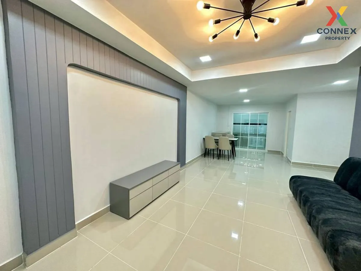 ขายทาวน์เฮ้าส์/ทาวน์โฮม  บ้านบัวทอง 4 บ้านกล้วย-ไทรน้อย รีโนเวทให