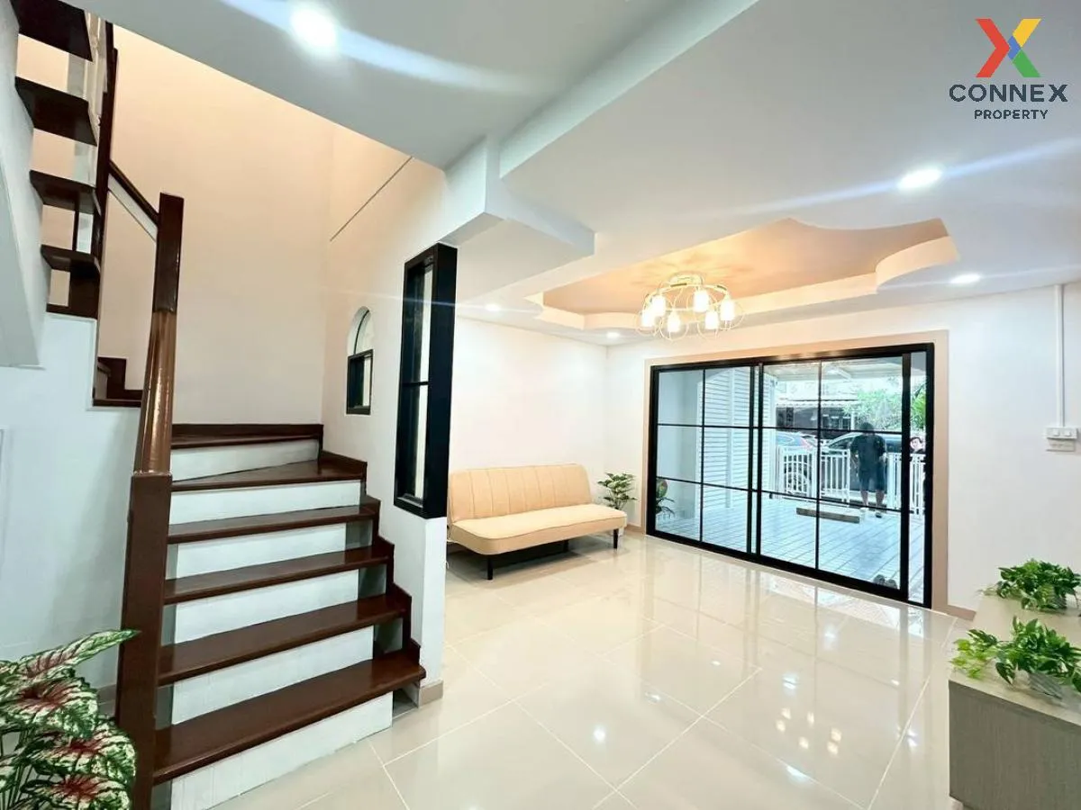 ขายทาวน์เฮ้าส์/ทาวน์โฮม  สิรารมย์ บางบัวทอง รีโนเวทใหม่ พิมลราช บ