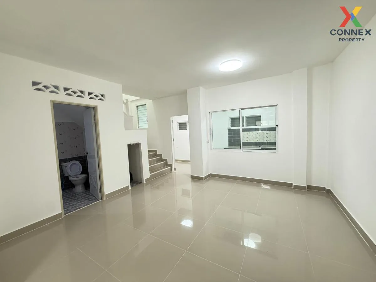 For Sale Townhouse/Townhome  , Baan Wararak Rangsit-Klong 3 , Khl
