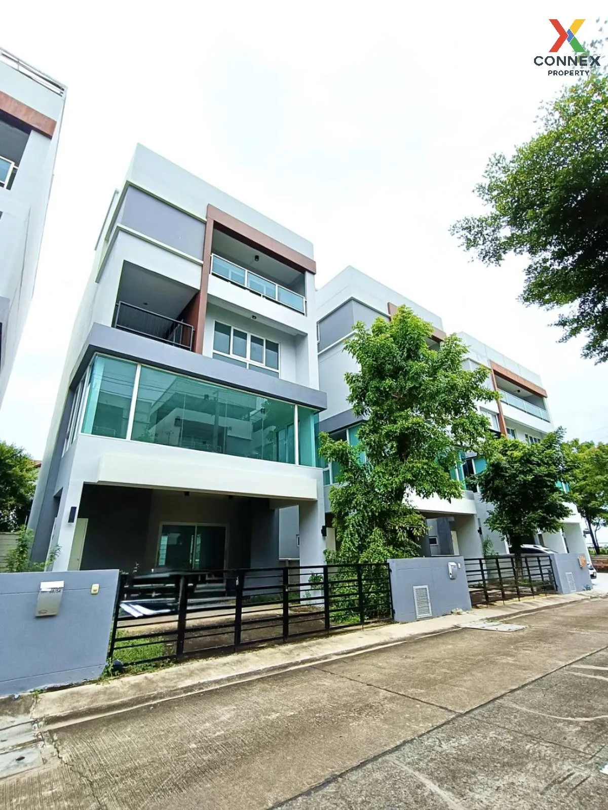 For Sale Homeoffice , The Terminal Suvarnabhumi , wide frontage , 1