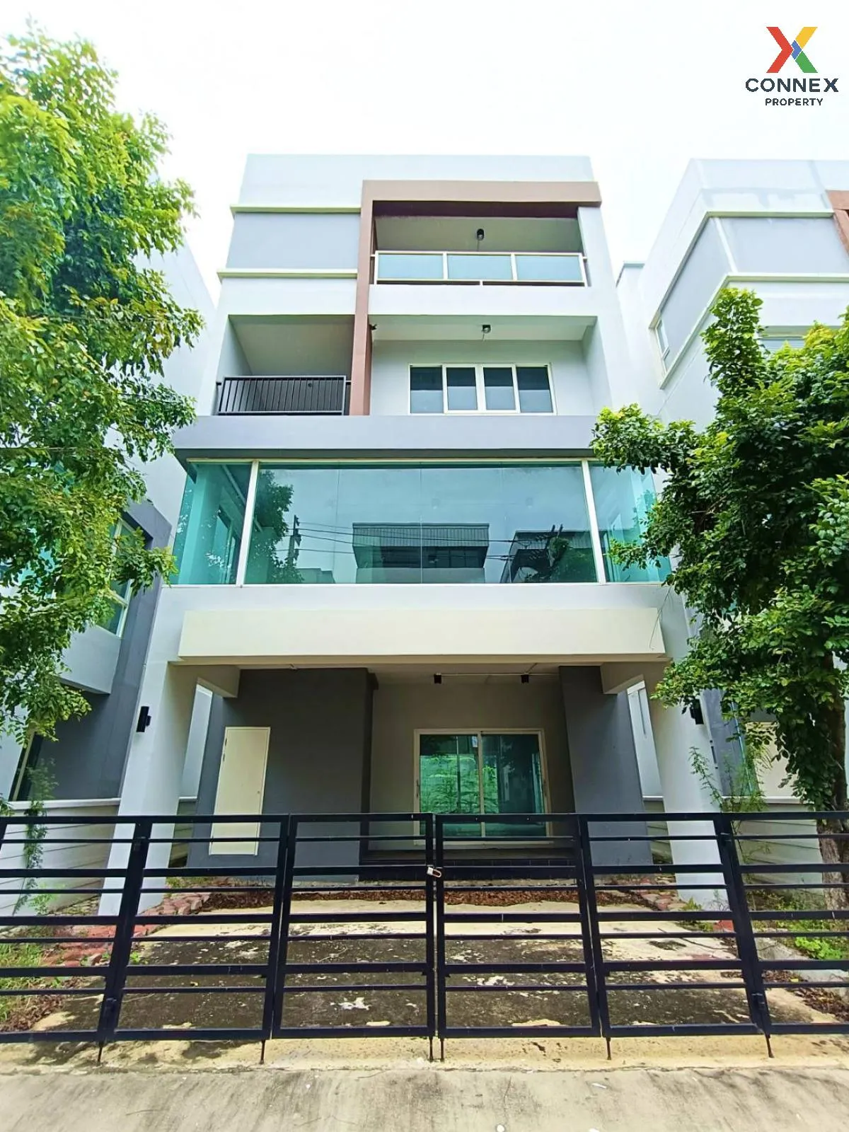 For Sale Homeoffice , The Terminal Suvarnabhumi , wide frontage , 2
