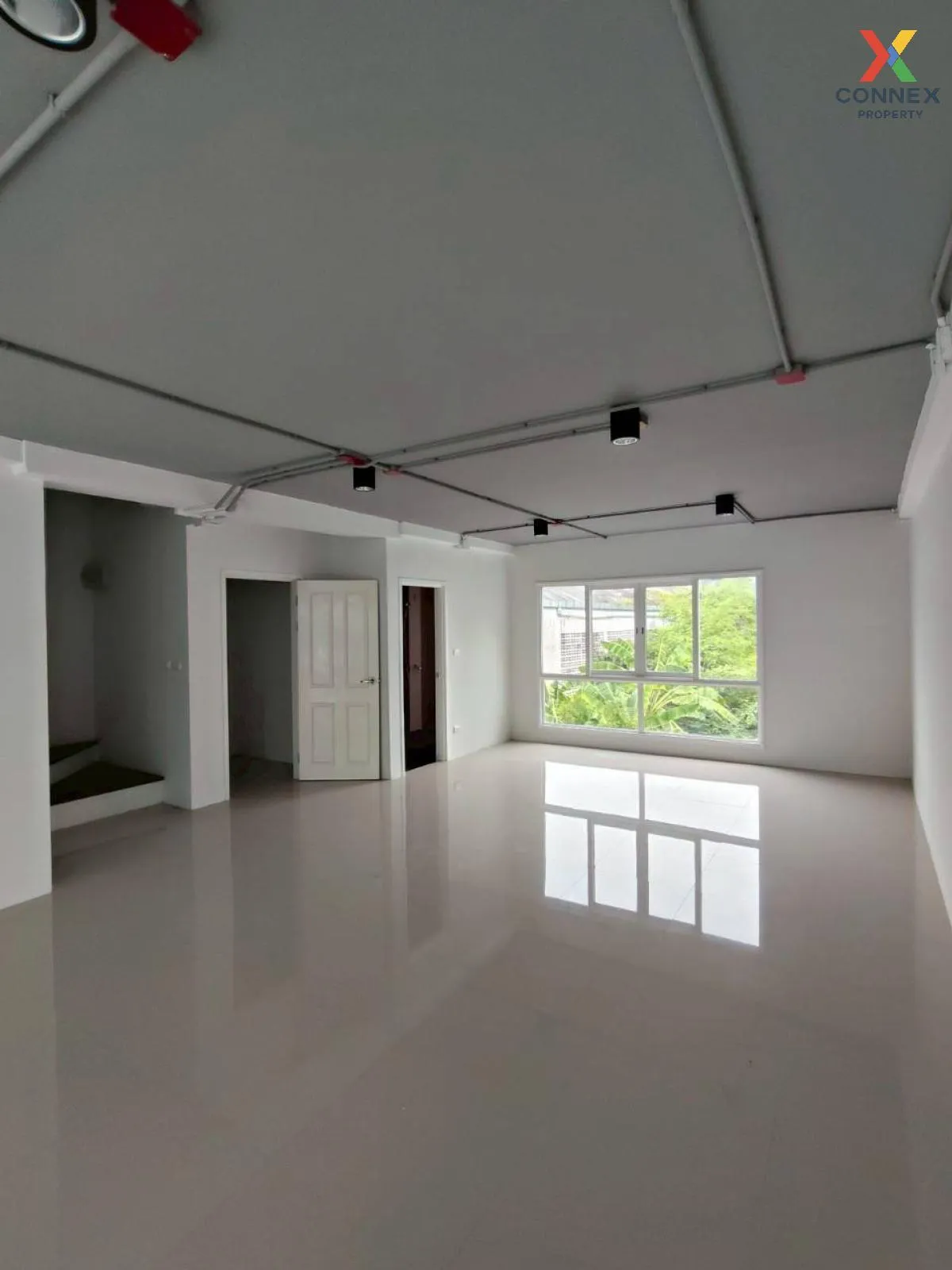 For Sale Homeoffice , The Terminal Suvarnabhumi , wide frontage ,