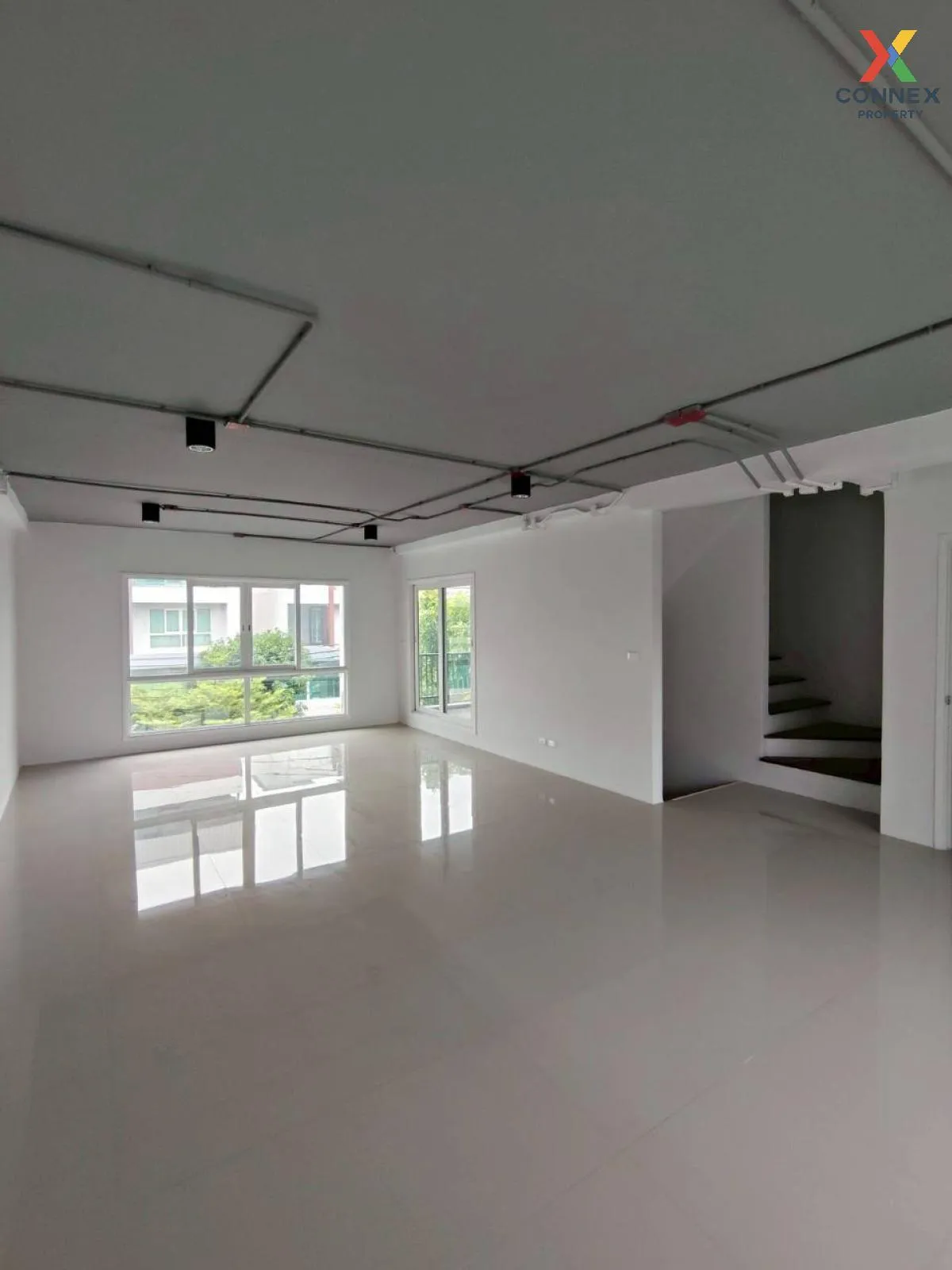 For Sale Homeoffice , The Terminal Suvarnabhumi , wide frontage ,