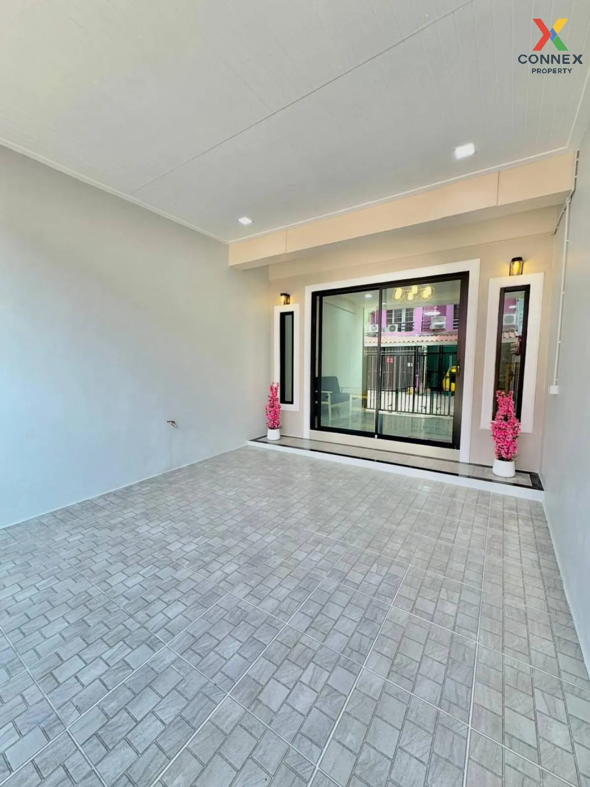 For Sale Townhouse/Townhome  , Baan Mittraphap 2 , newly renovate 3