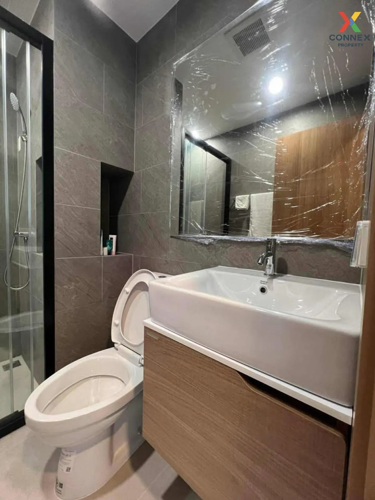 For Rent Condo , The Livin Ramkhamhaeng  , MRT-Lam Sali , Hua Mak