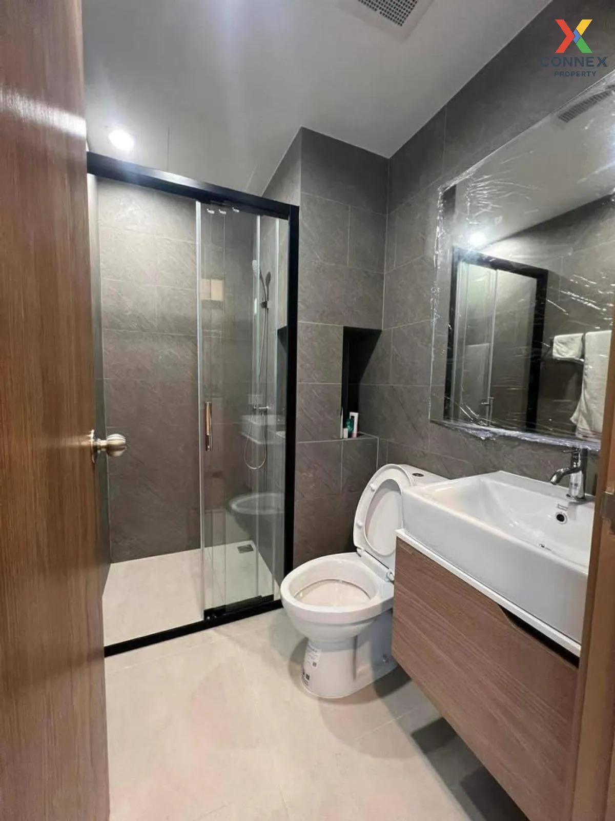 For Rent Condo , The Livin Ramkhamhaeng  , MRT-Lam Sali , Hua Mak