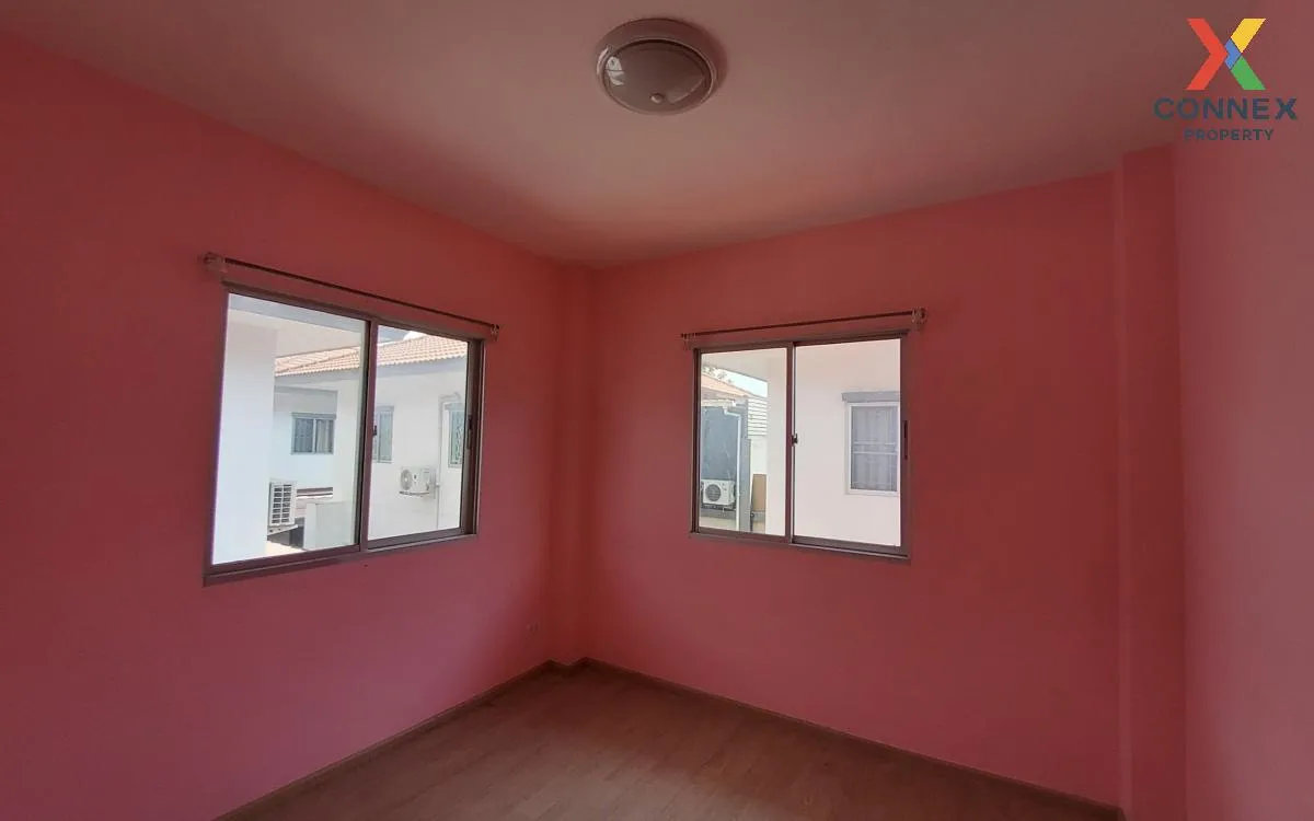 For Sale Townhouse/Townhome  , Atoll Bali Beach Motorway-Lat Krab
