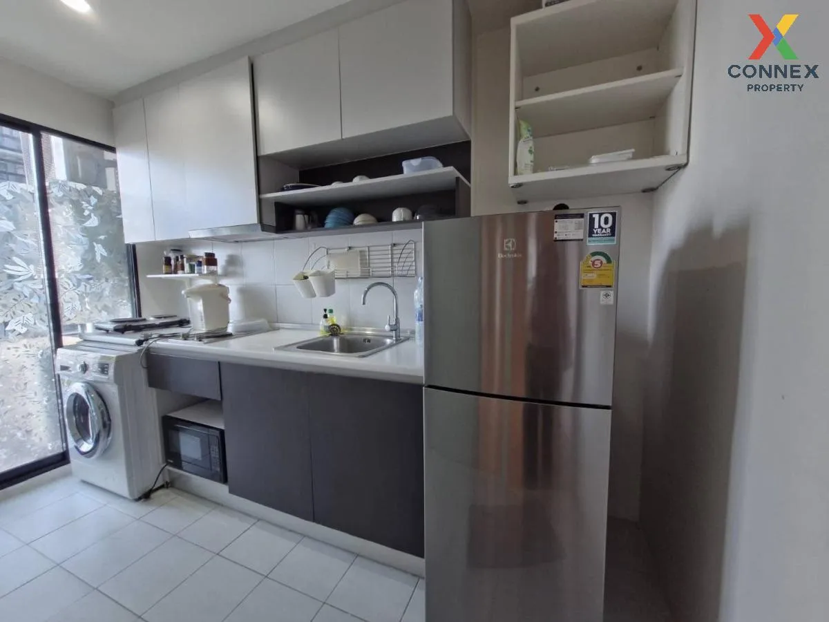 For Rent Condo , The Base Chaengwattana , corner unit , Khlong Kl