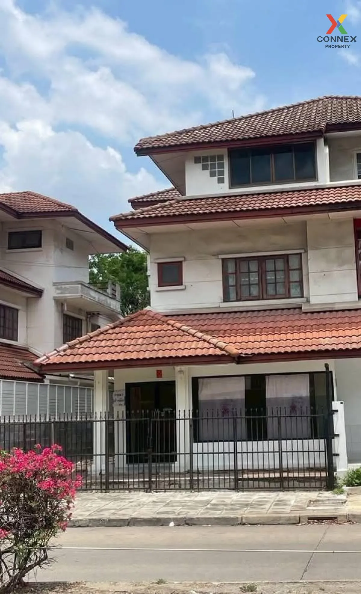 For Sale House , Ban Muang Ek 2 , Lak Hok , Mueang Pathum Thani , 1